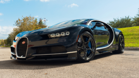 Bugatti Chiron | on ANRKY XR-105 | Mirror Polished Smoke