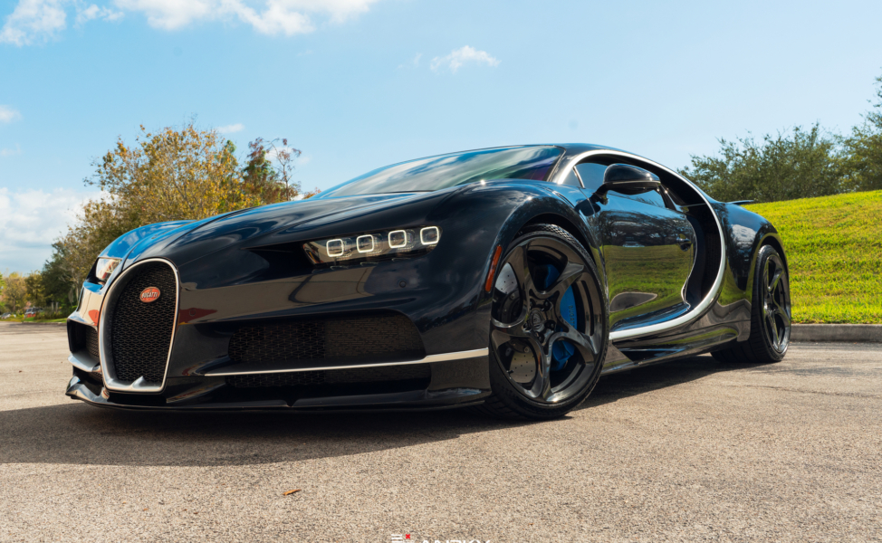 Bugatti Chiron | on ANRKY XR-105 | Mirror Polished Smoke