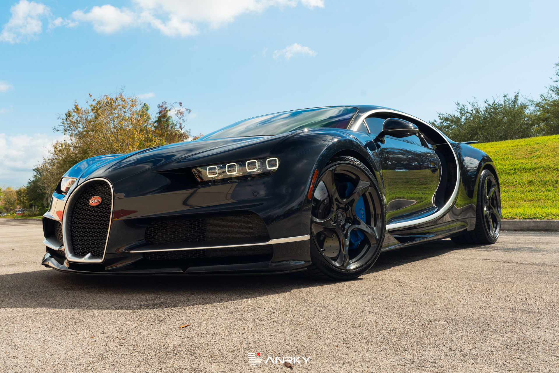 Bugatti Chiron | on ANRKY XR-105 | Mirror Polished Smoke