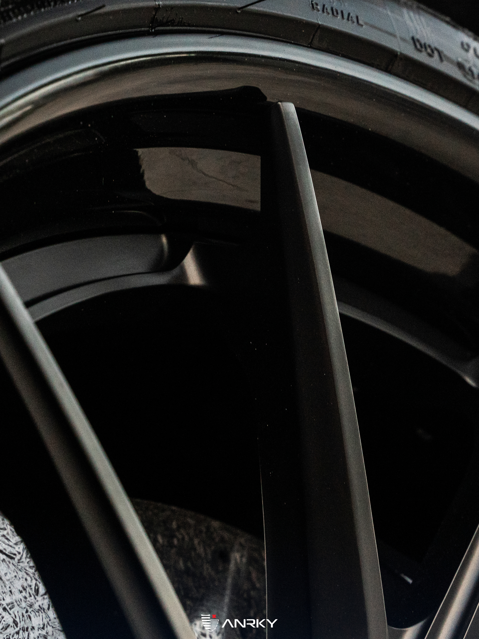 RNG Purosangue | Hong Kong Viola | on ANRKY AN31 | Satin Black