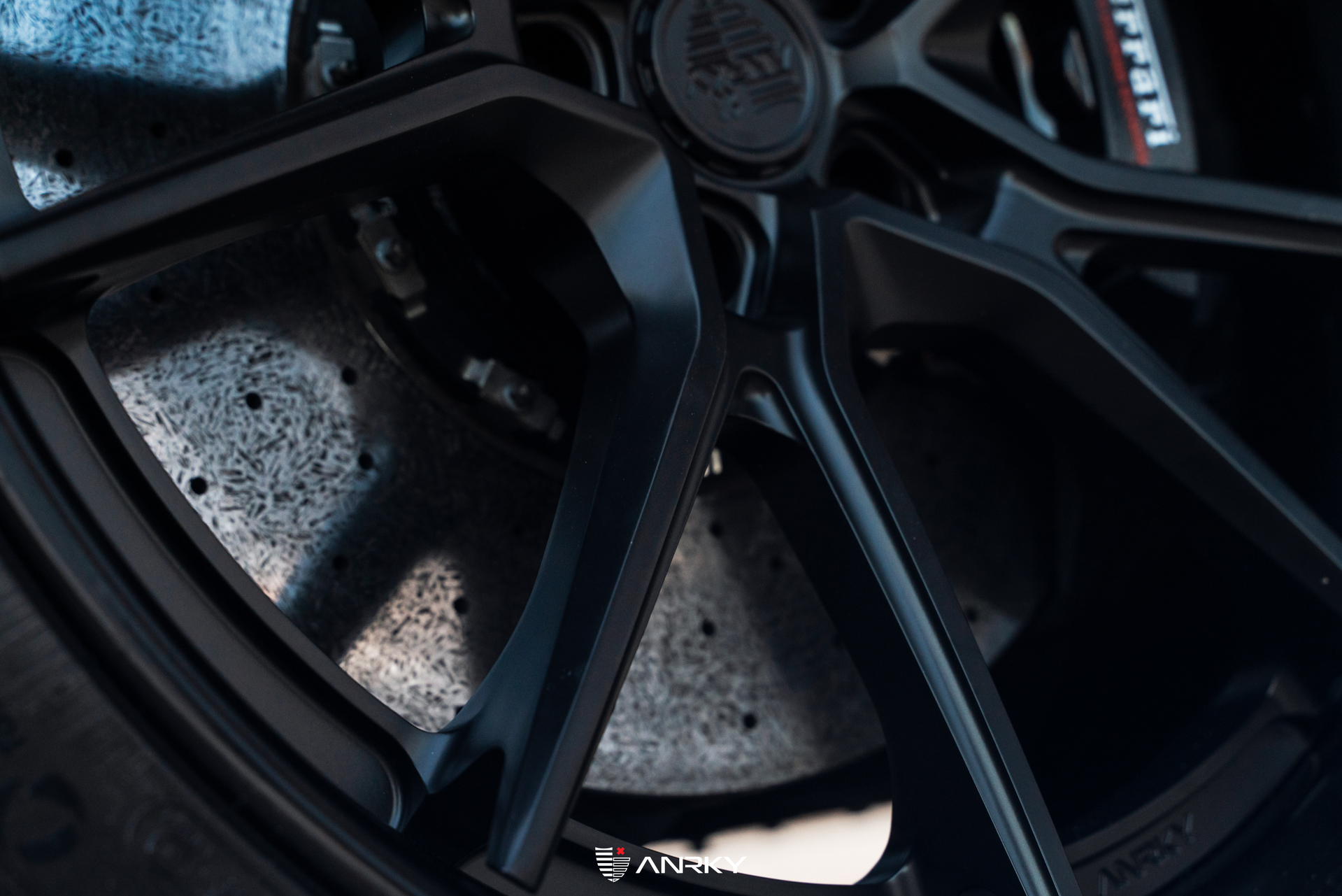 RNG Purosangue | Hong Kong Viola | on ANRKY AN31 | Satin Black