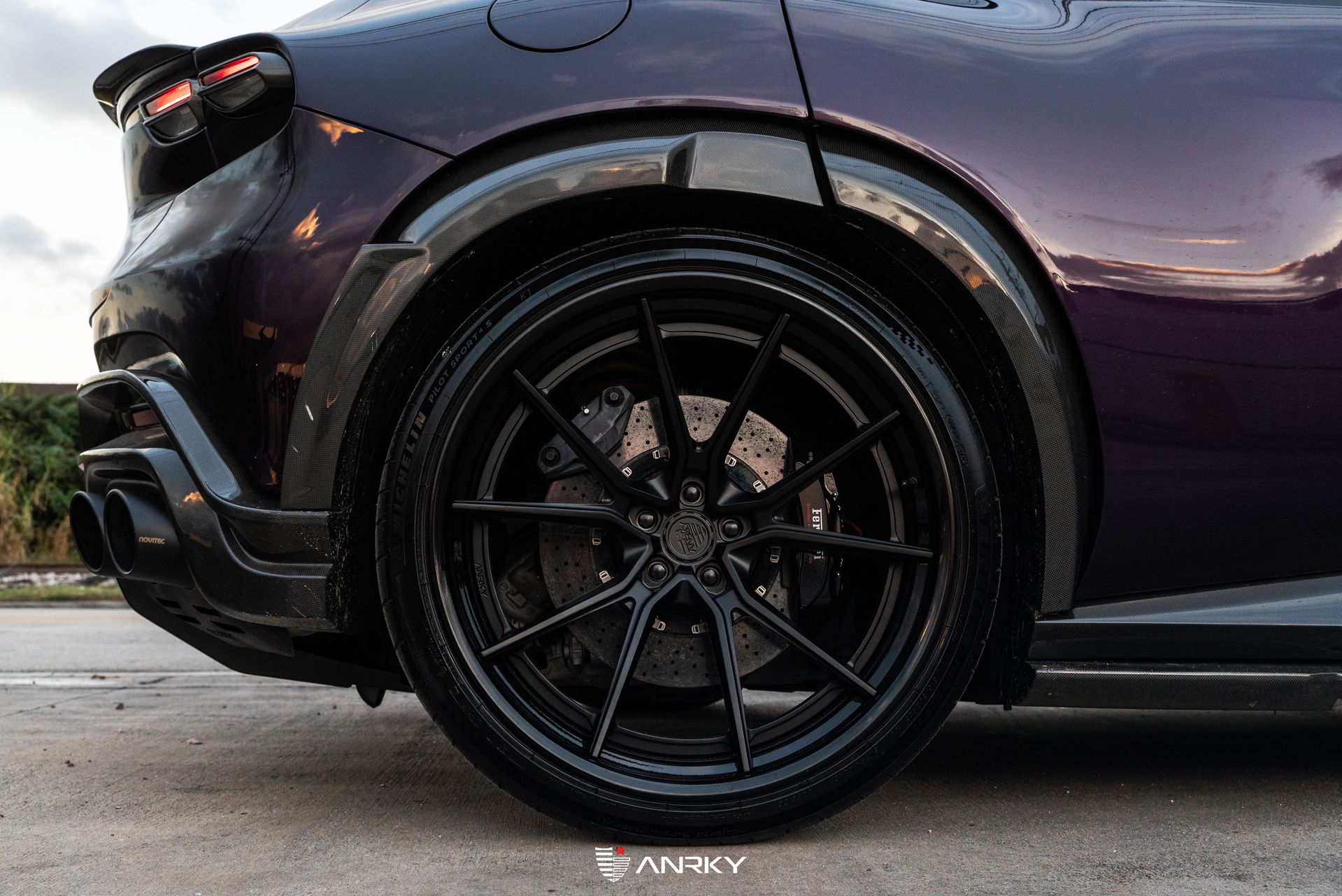 RNG Purosangue | Hong Kong Viola | on ANRKY AN31 | Satin Black