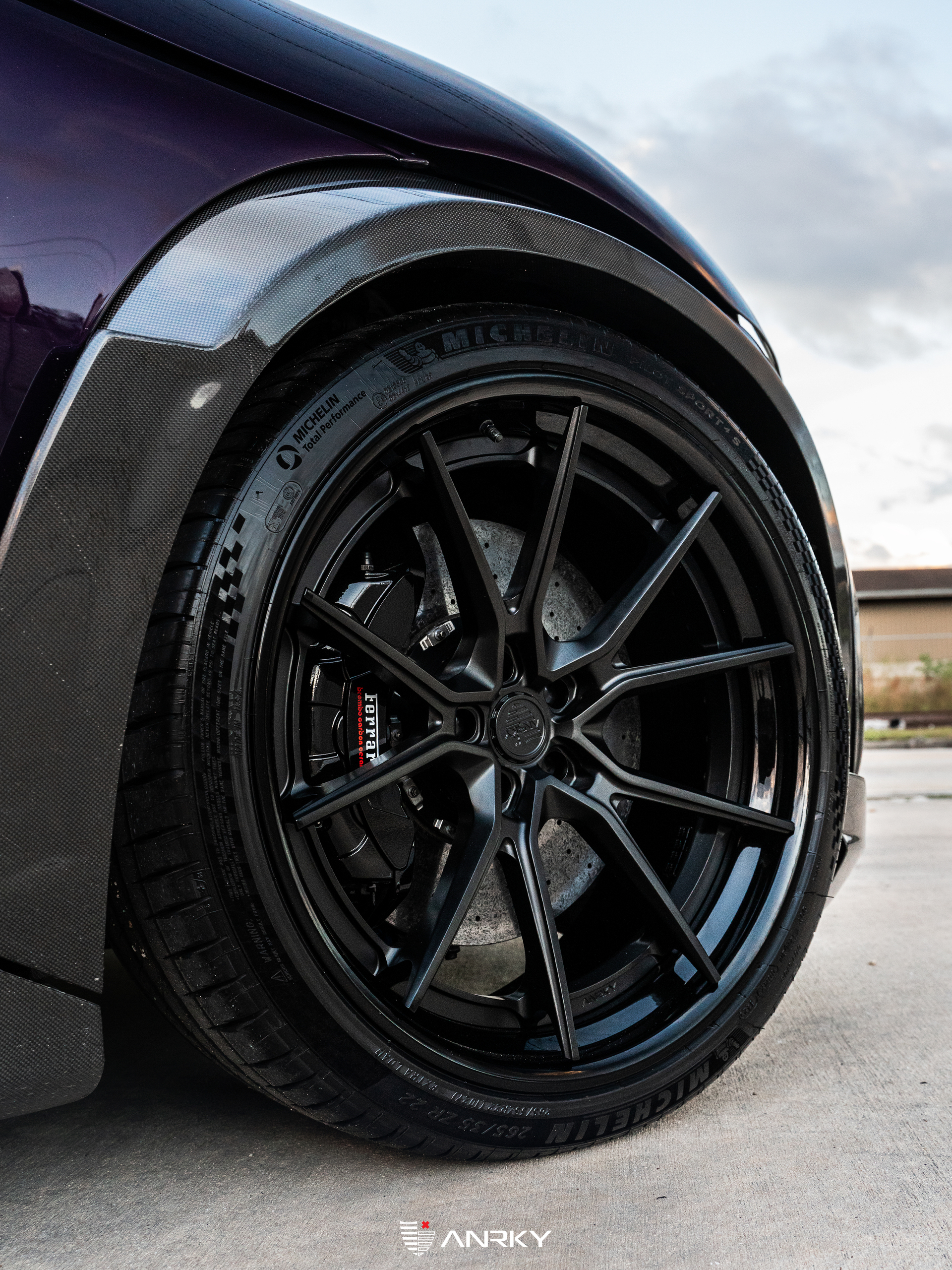 RNG Purosangue | Hong Kong Viola | on ANRKY AN31 | Satin Black