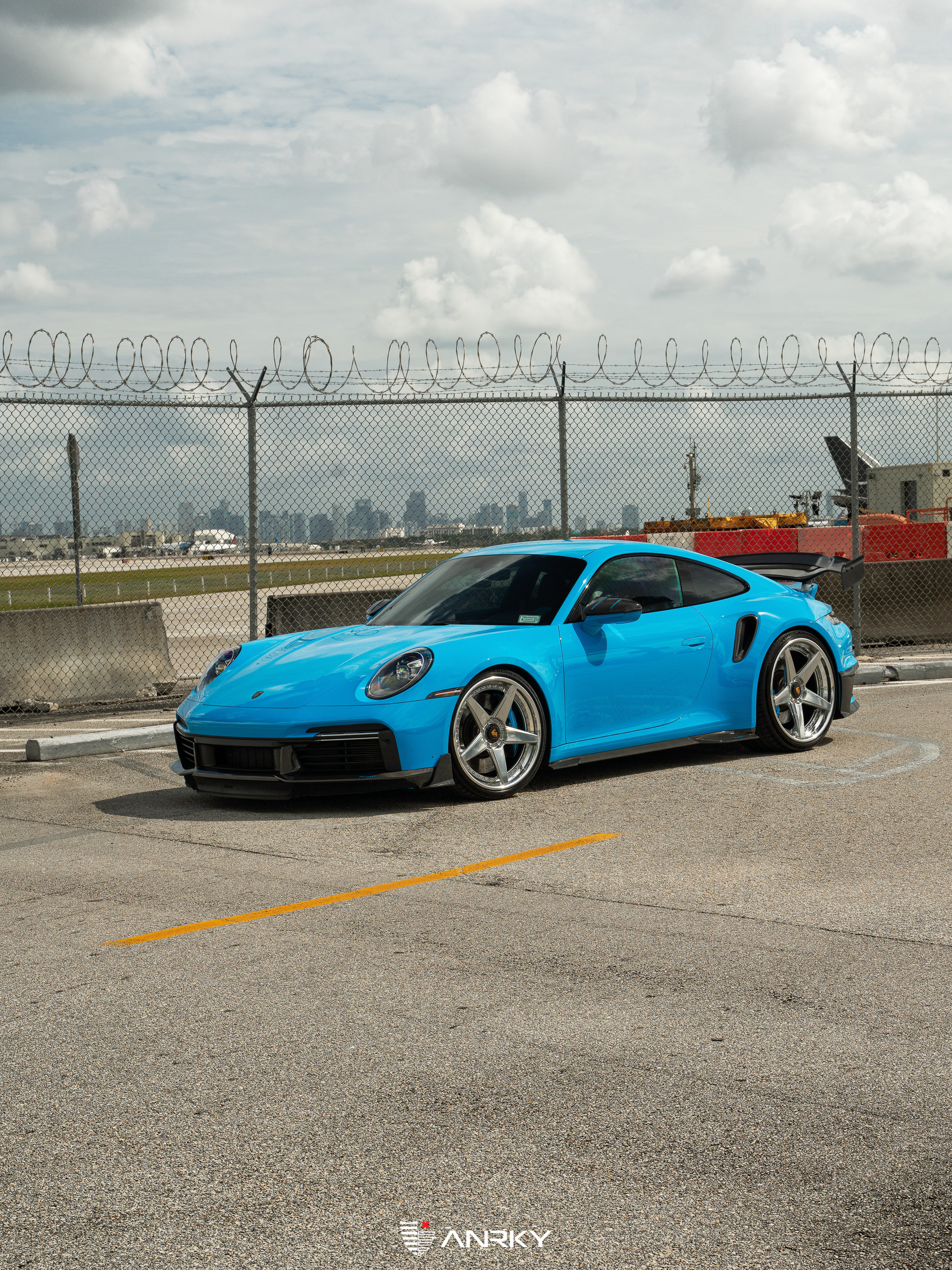 Mansory Porsche 992TT-S | RETROSeries RS5.3