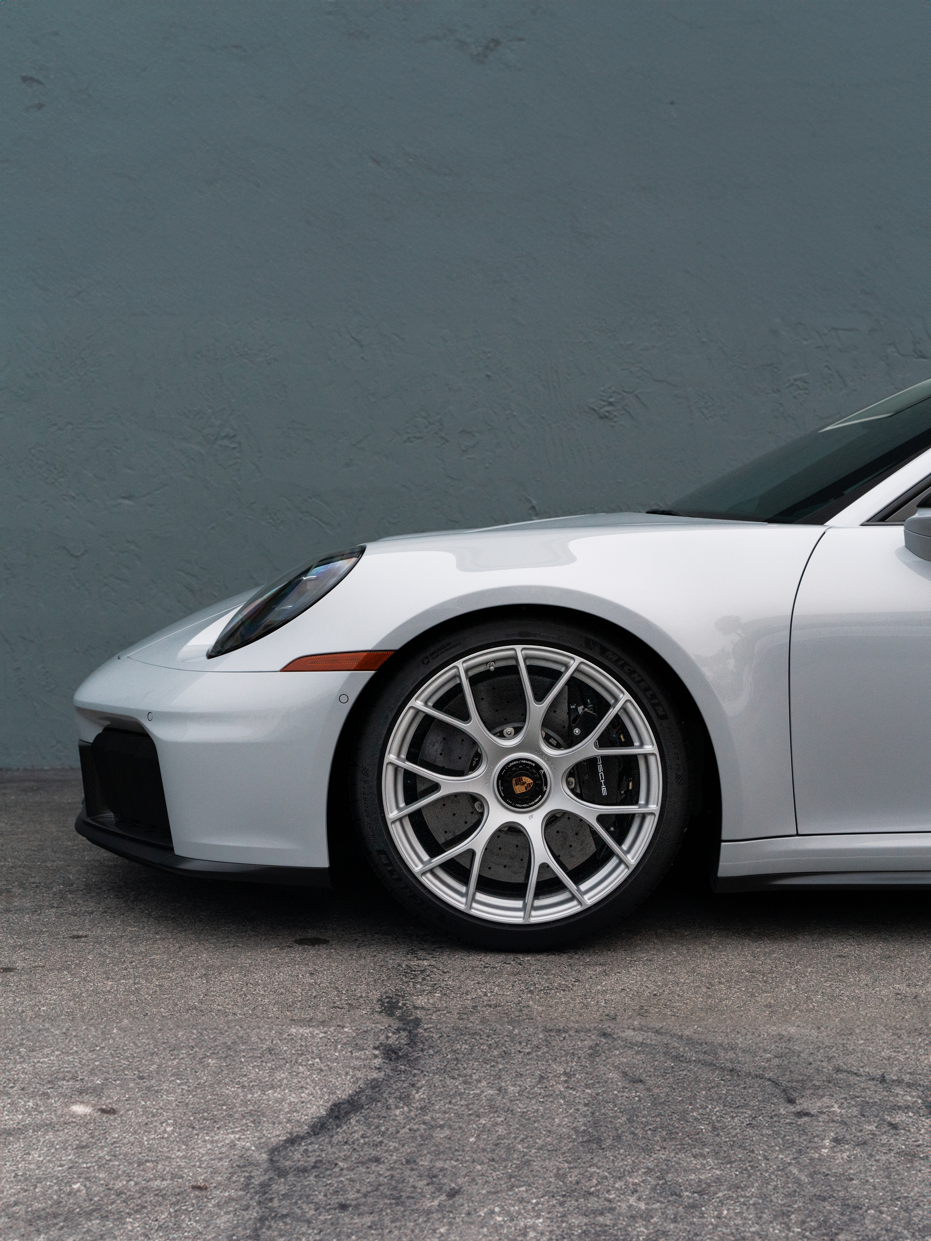 Porsche 992.2 Carrera on 520M IPE WHEELS MAGNESIUM