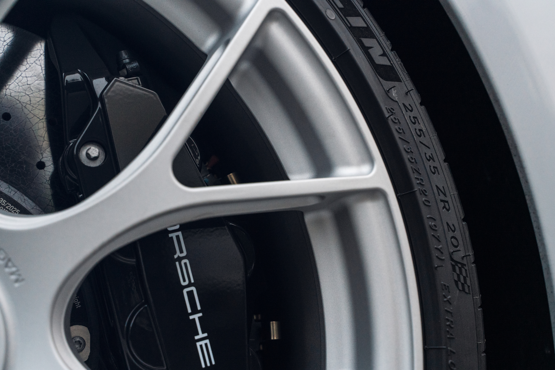 Porsche 992.2 Carrera on 520M IPE WHEELS MAGNESIUM