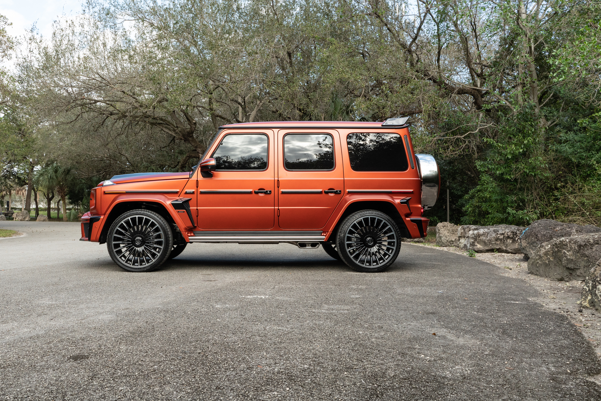Mercedes G63 on Brabus Wheels and Body