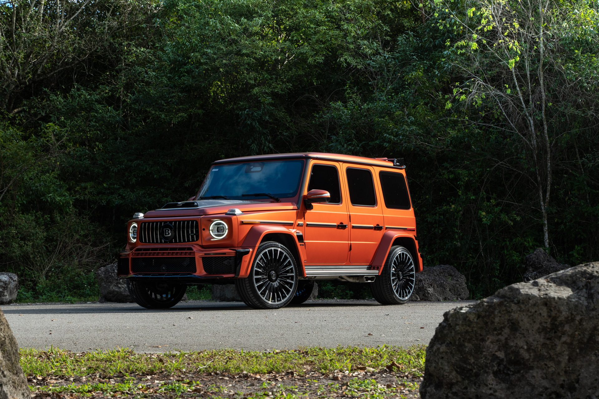 Mercedes G63 on Brabus Wheels and Body