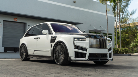 Rolls Royce Cullinan on Mansory Wheels and Body