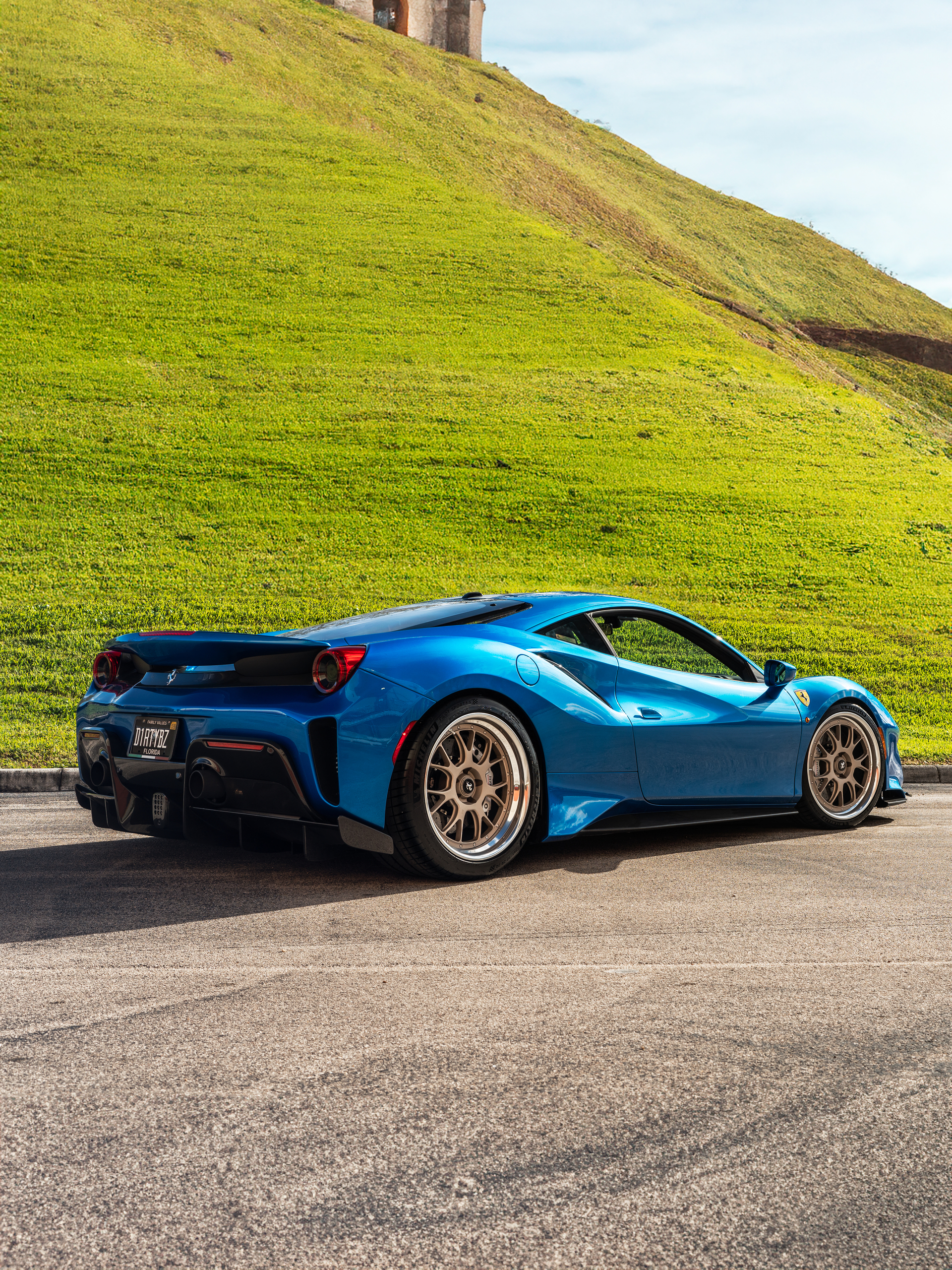 Ferrari 488 Pista on 1886 Wheels