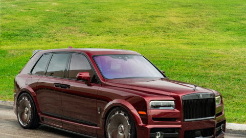 Rolls Royce Cullinan on Urban Body Kit.