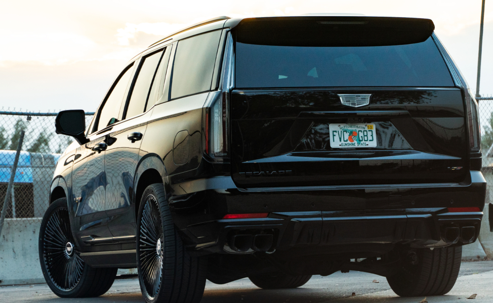 Cadillac Escalade on 1886 Wheels