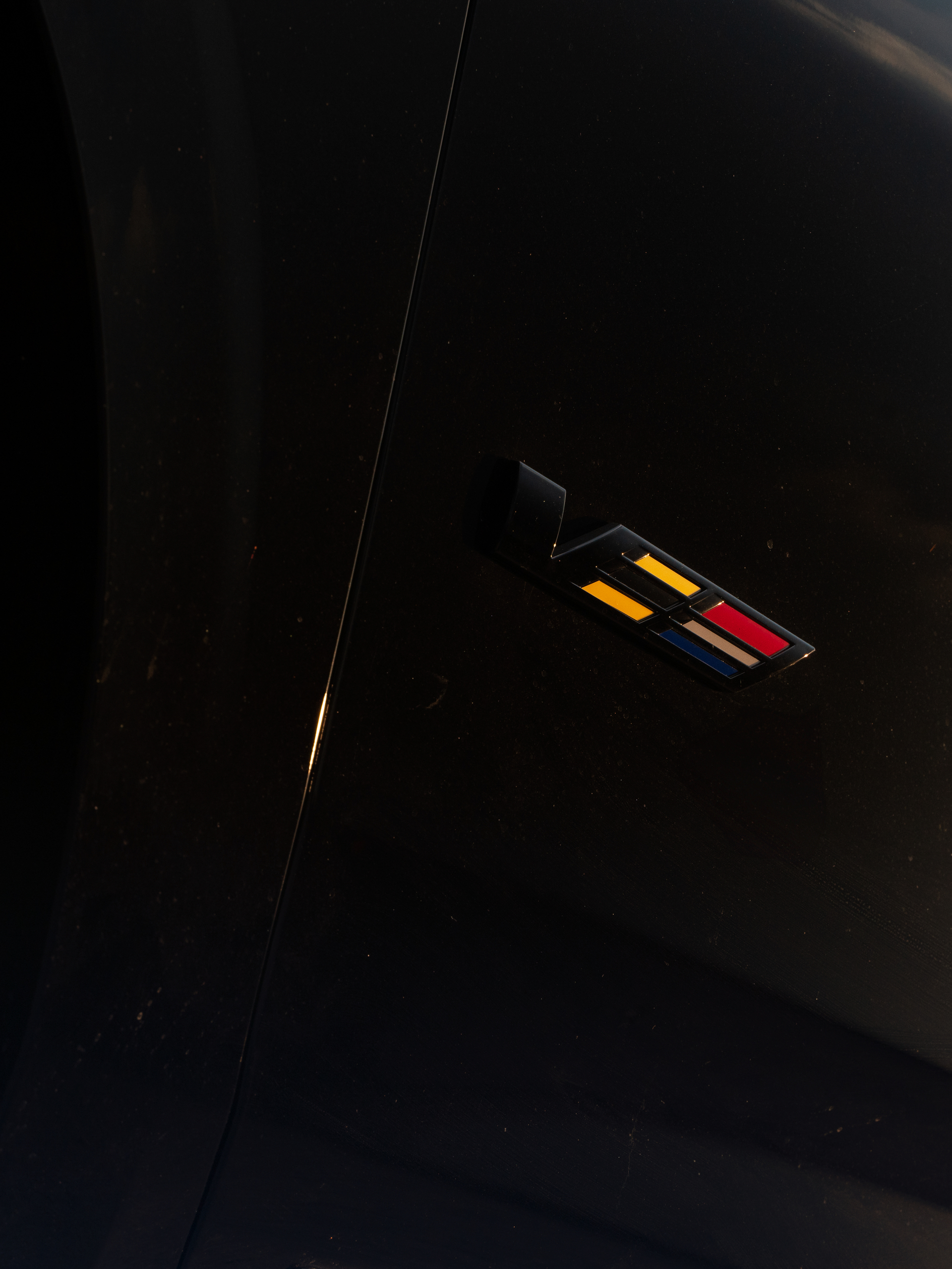 Cadillac Escalade on 1886 Wheels