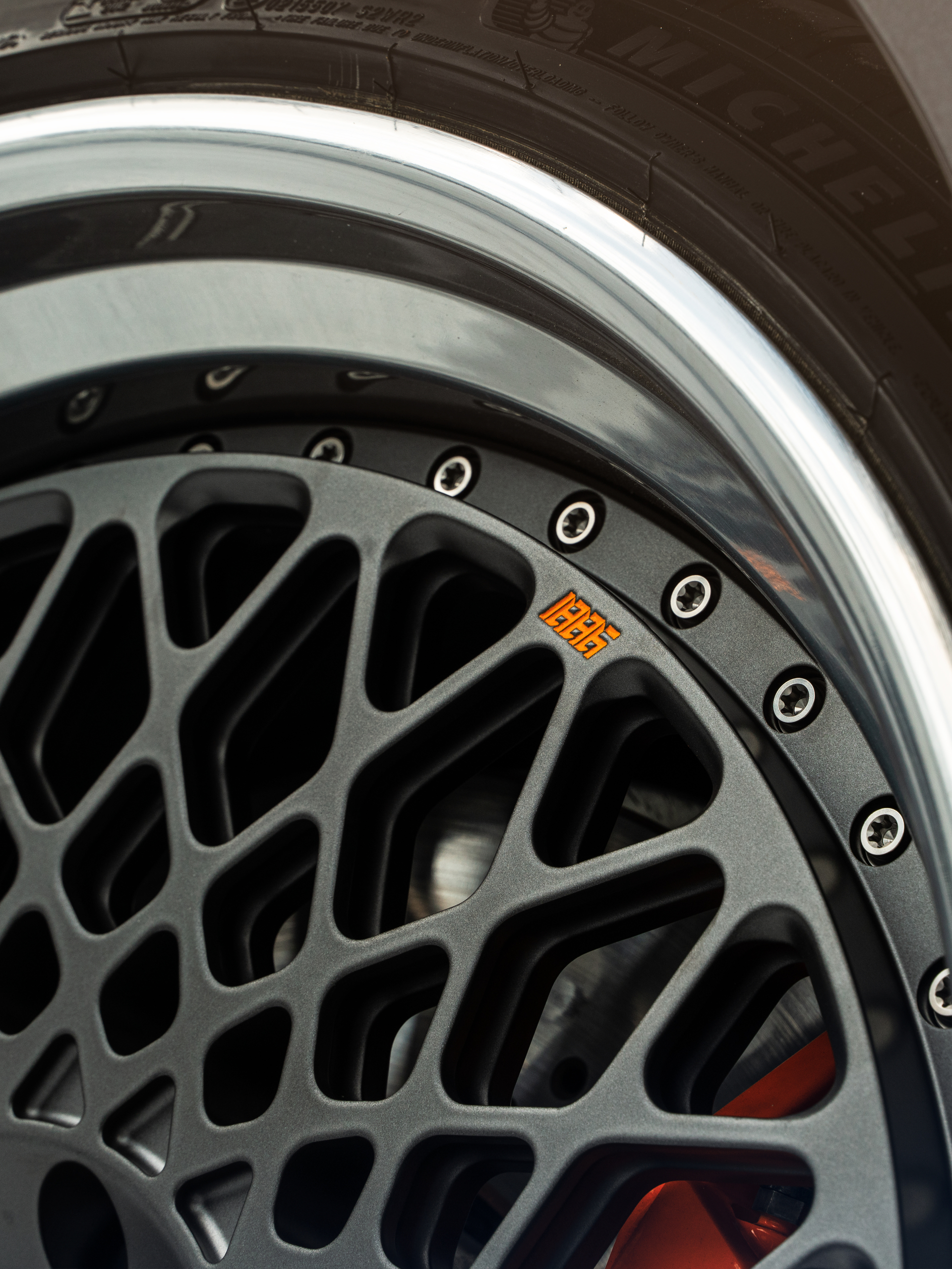 BMW G90 M5 on 1886 Wheels