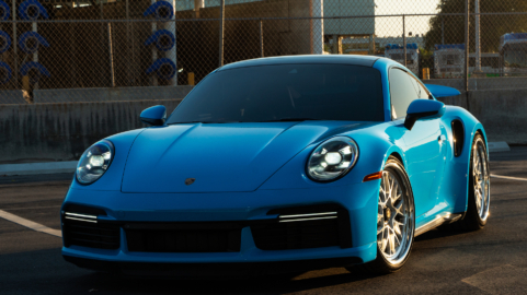 Riviera Blue Porsche 992 on HRE 520