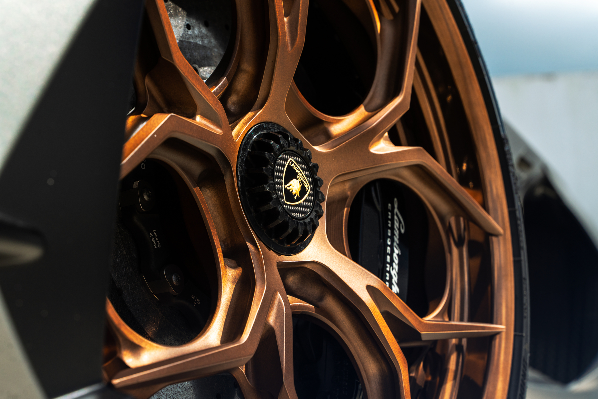 Lamborghini Aventador SVJ Roadster on HRE S111SC