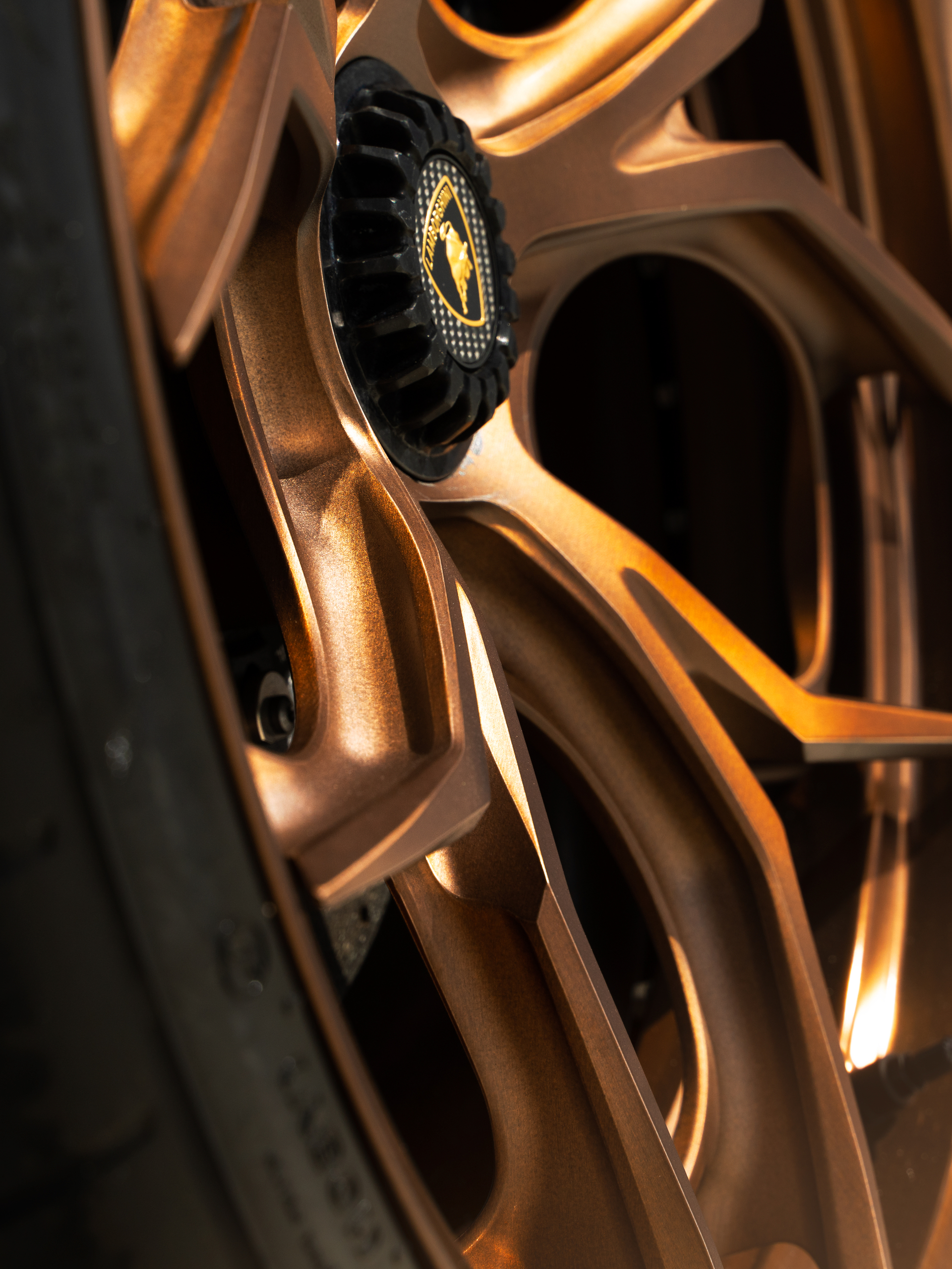 Lamborghini Aventador SVJ Roadster on HRE S111SC