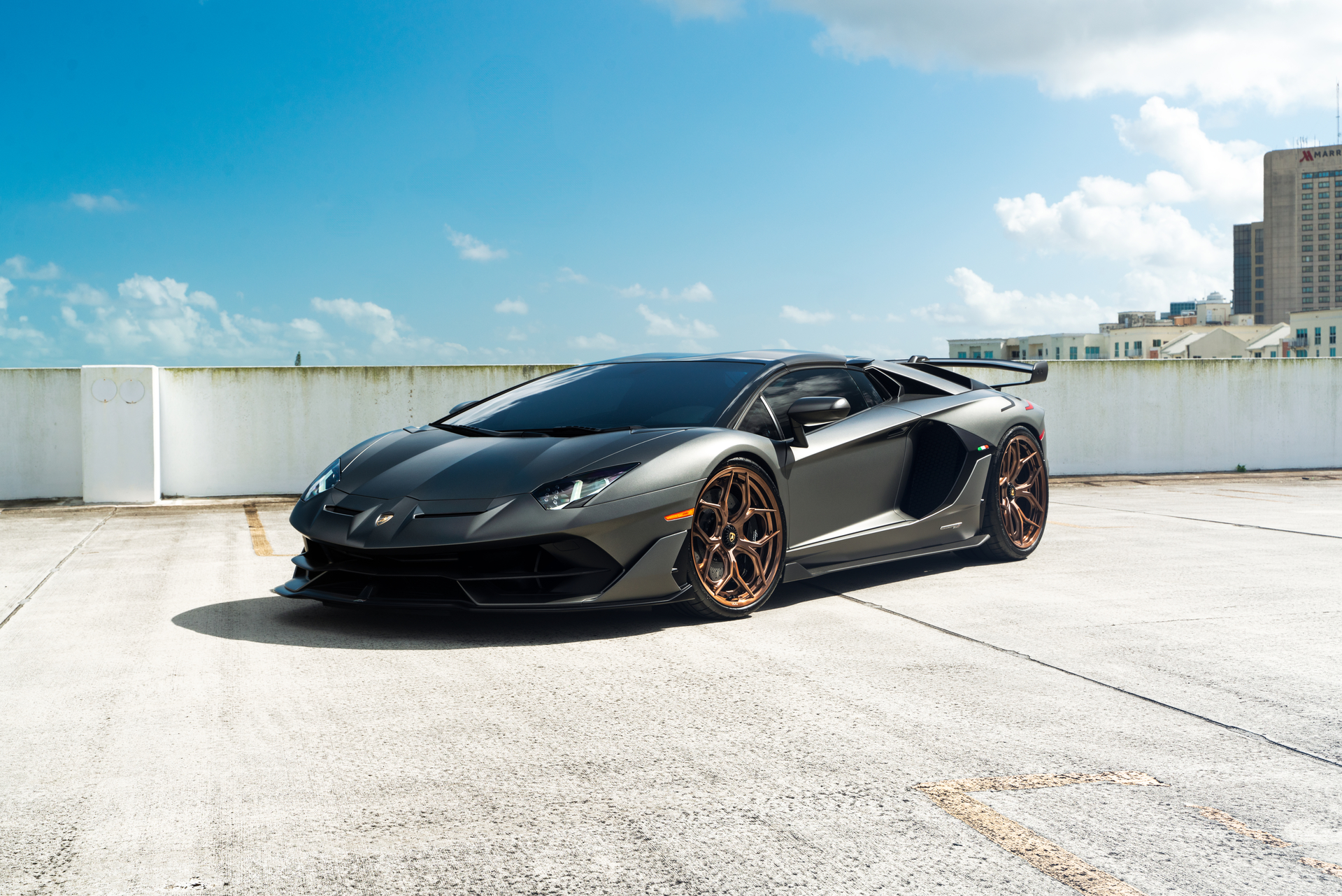 Lamborghini Aventador SVJ Roadster on HRE S111SC