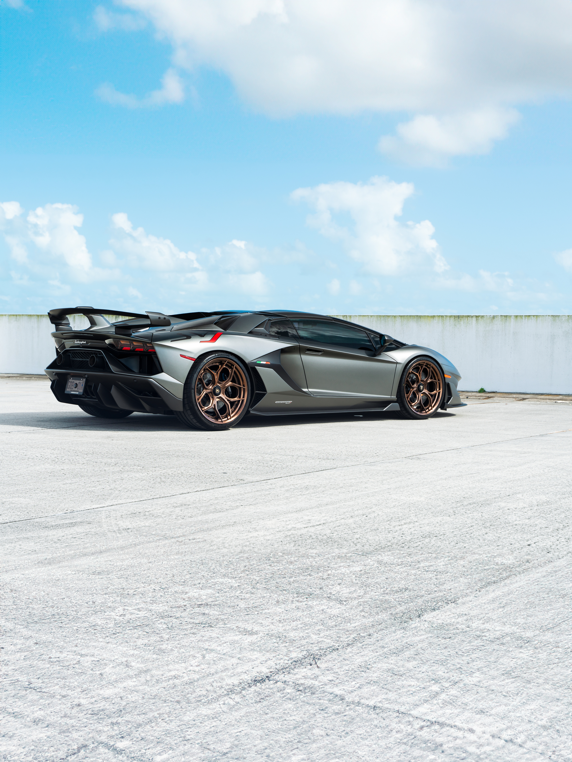 Lamborghini Aventador SVJ Roadster on HRE S111SC