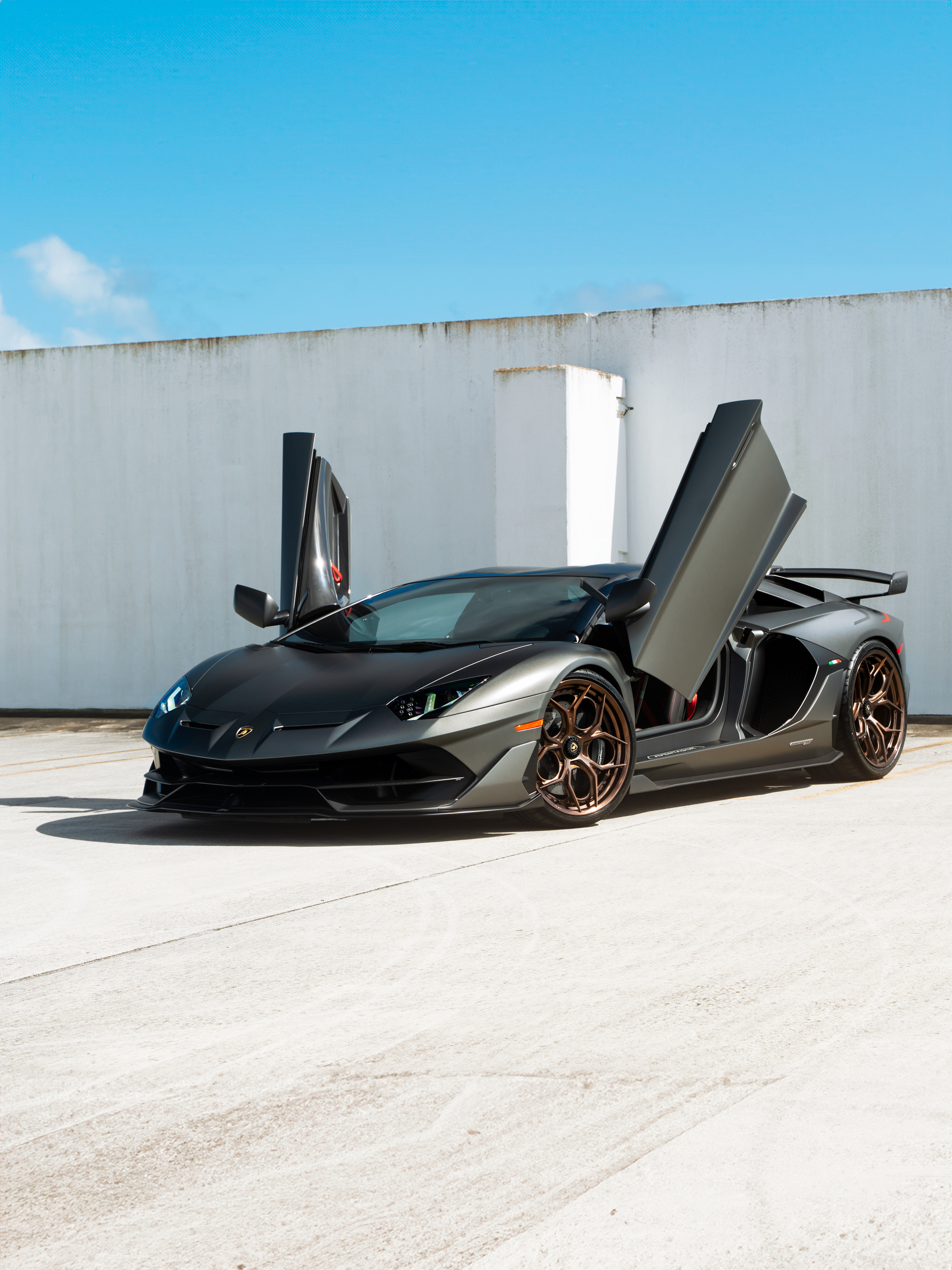 Lamborghini Aventador SVJ Roadster on HRE S111SC
