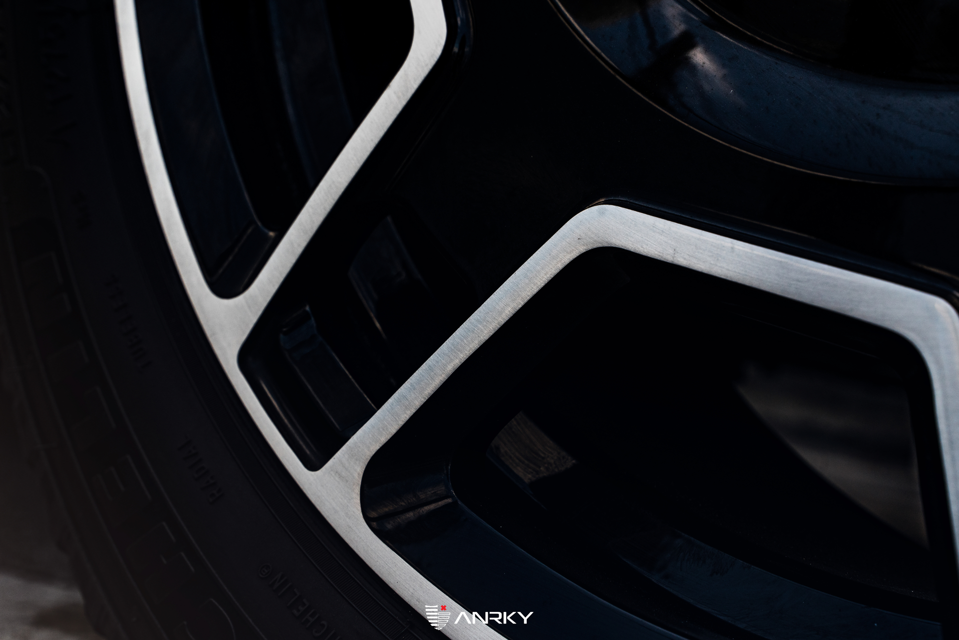 Cadillac Escalade iQ  | | on ANRKY RF-77 | Two Tone: Gloss Black Face + Brushed Windows 