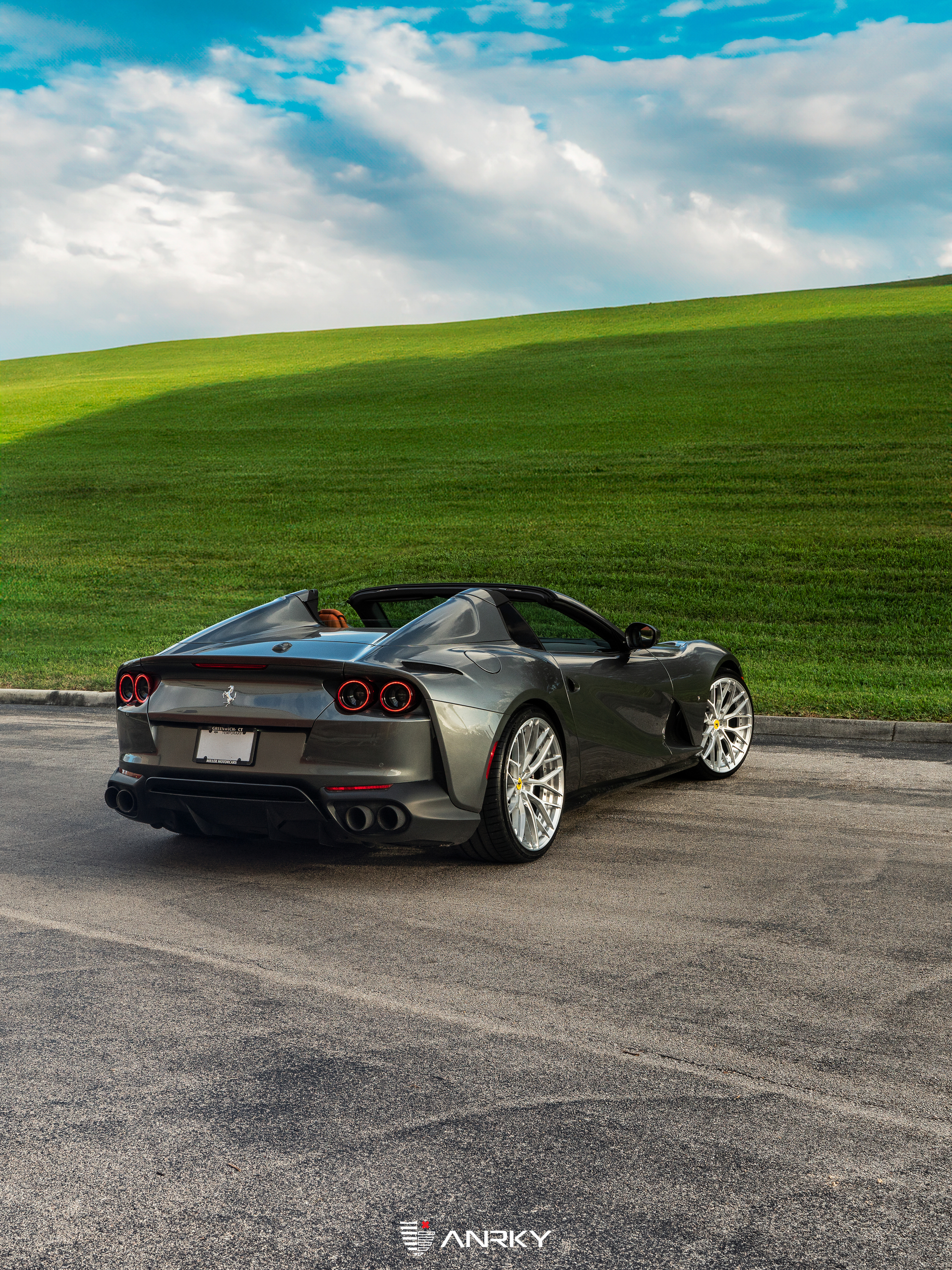 Ferrari 812 | Grigio Silver Stone | on ANRKY AN20 | Brushed Clear