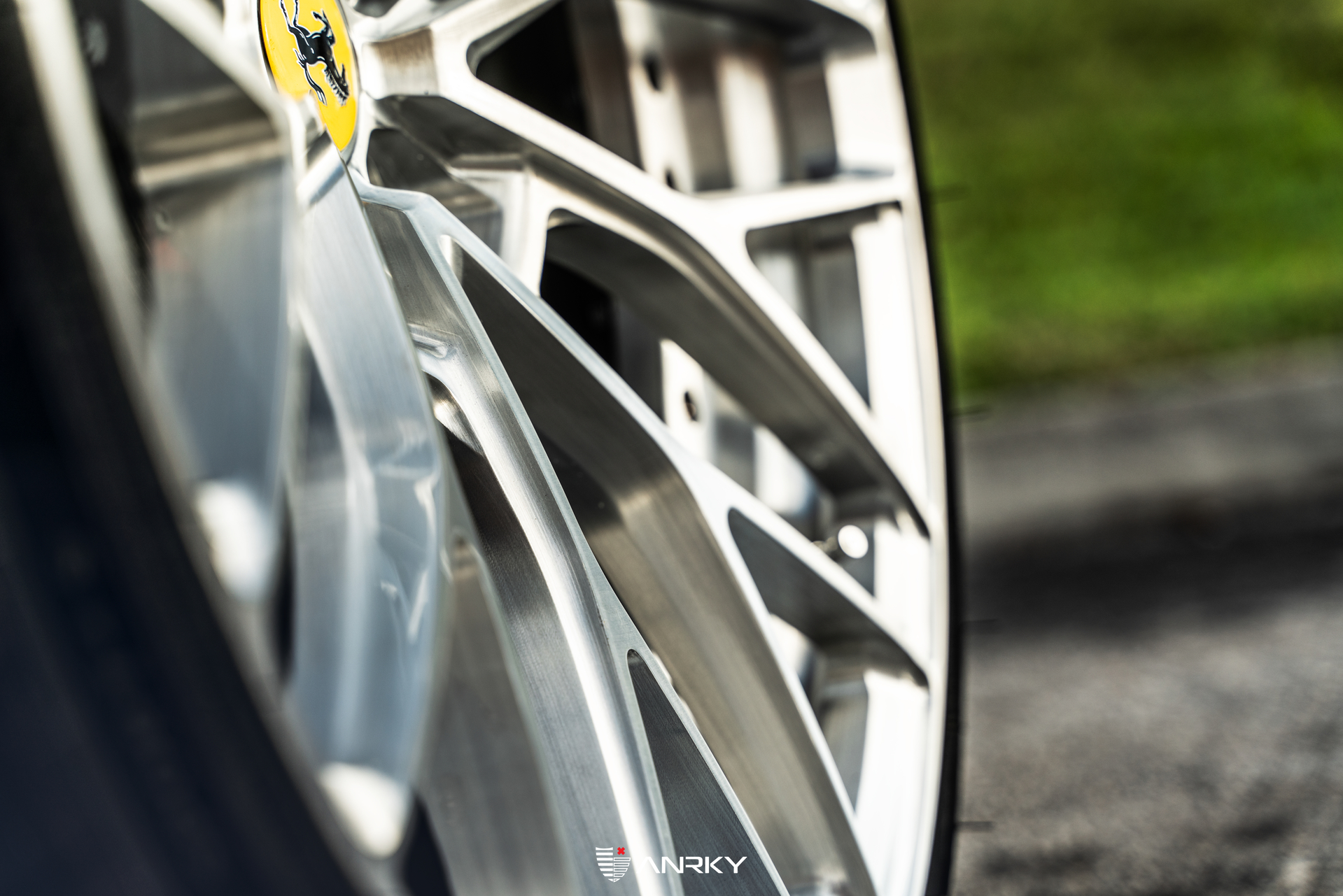 Ferrari 812 | Grigio Silver Stone | on ANRKY AN20 | Brushed Clear