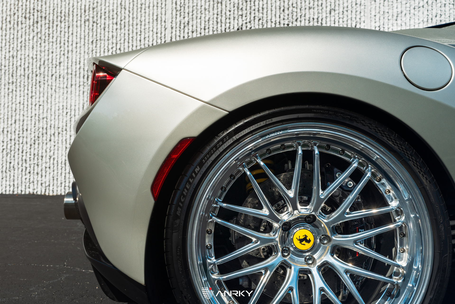 Ferrari F8 | | on ANRKY JDX-220 | Two Tone: Brushed Face + Mirror Polished Windows