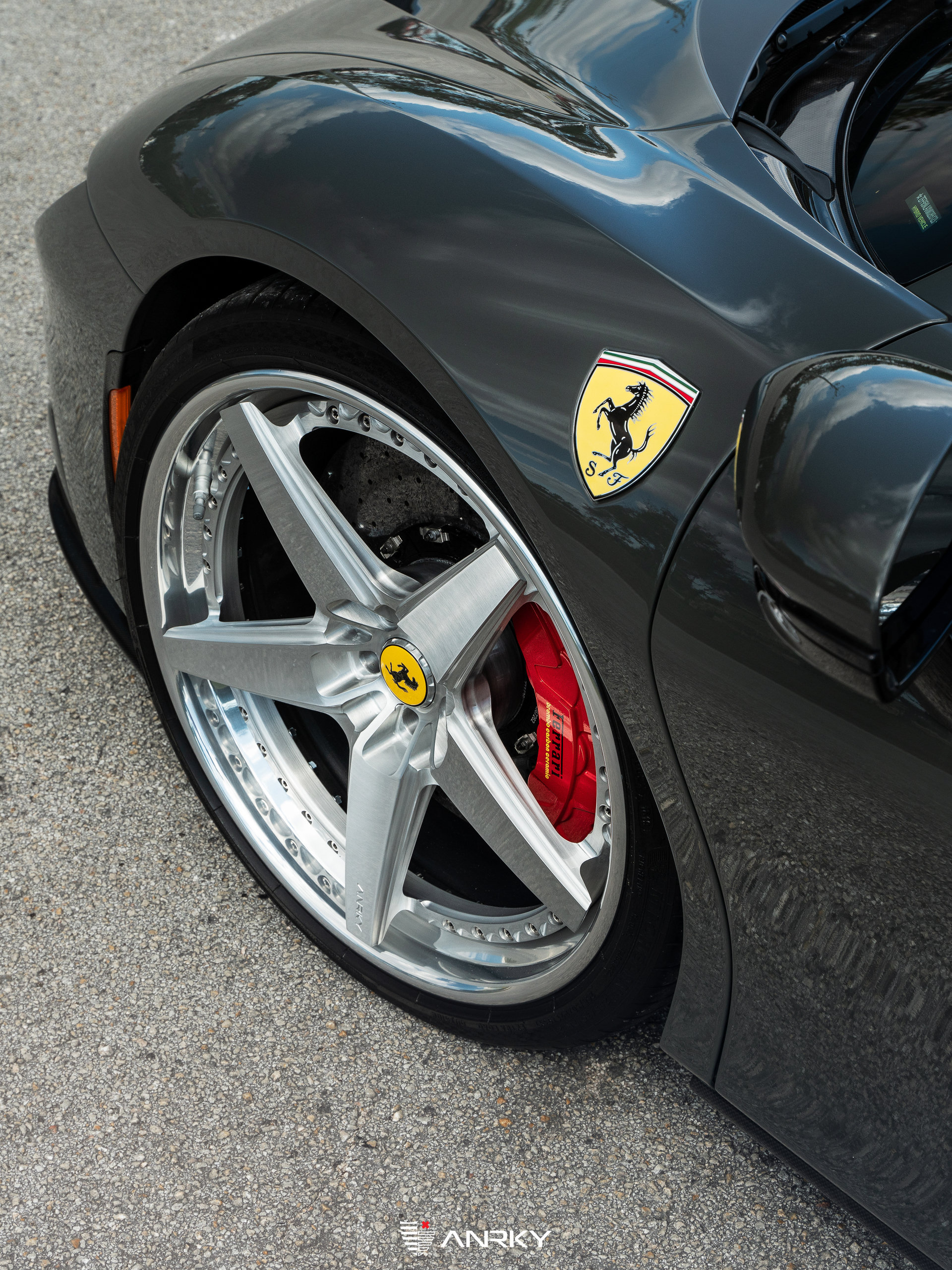 Ferrari SF90 Stradale | Grigio Medio | ANRKY RS5.3 | Brushed Clear