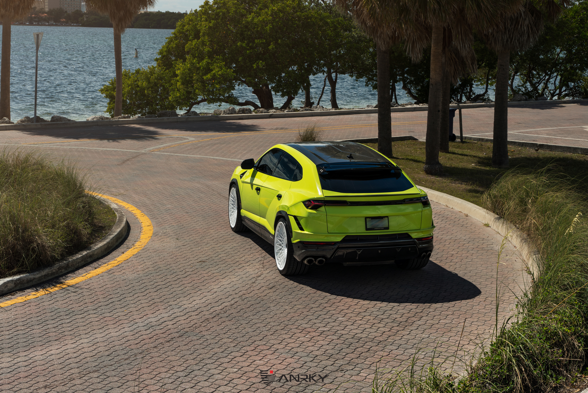 Lamborghini Urus Performante | | on ANRKY RS7.3 | Gloss White