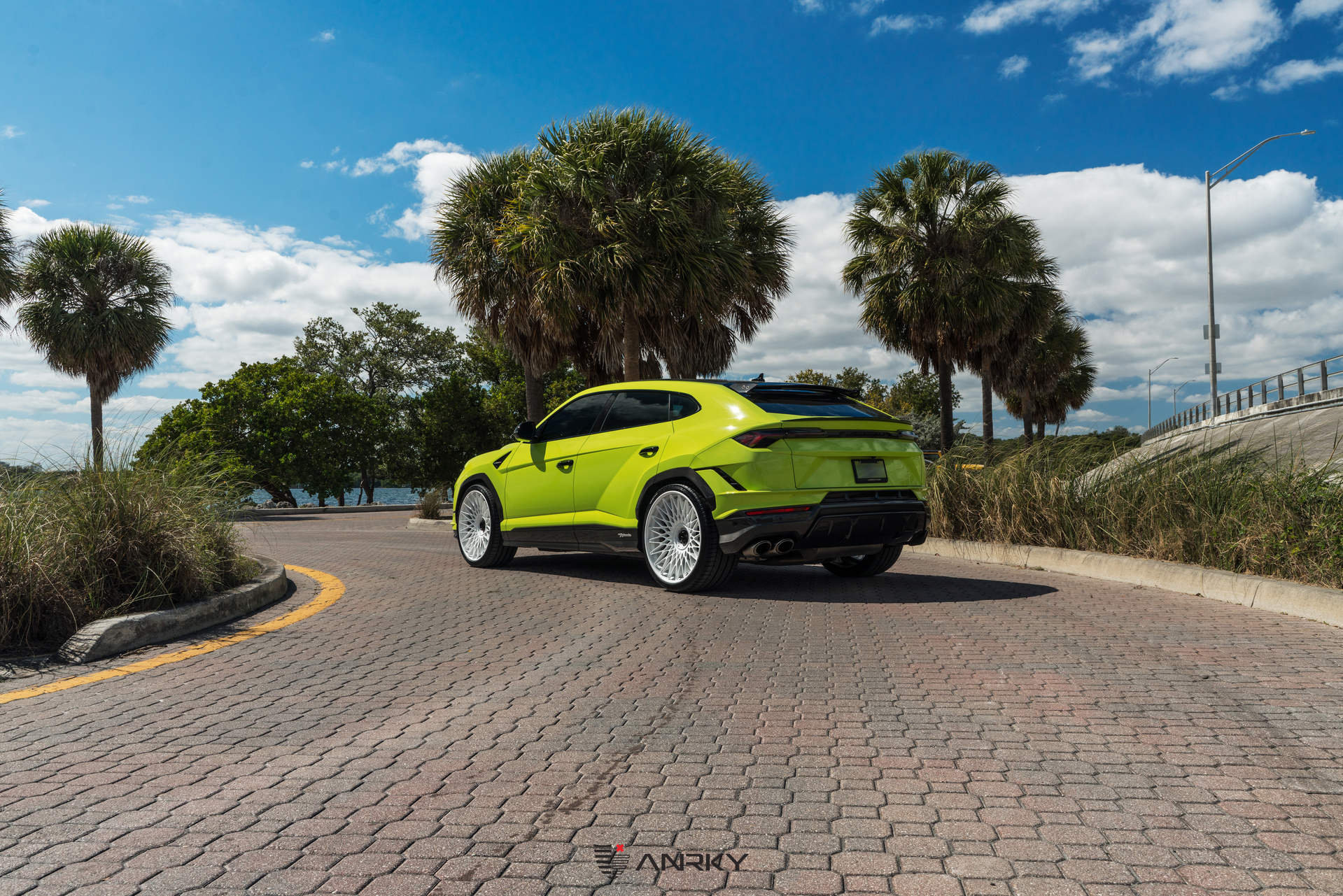 Lamborghini Urus Performante | | on ANRKY RS7.3 | Gloss White