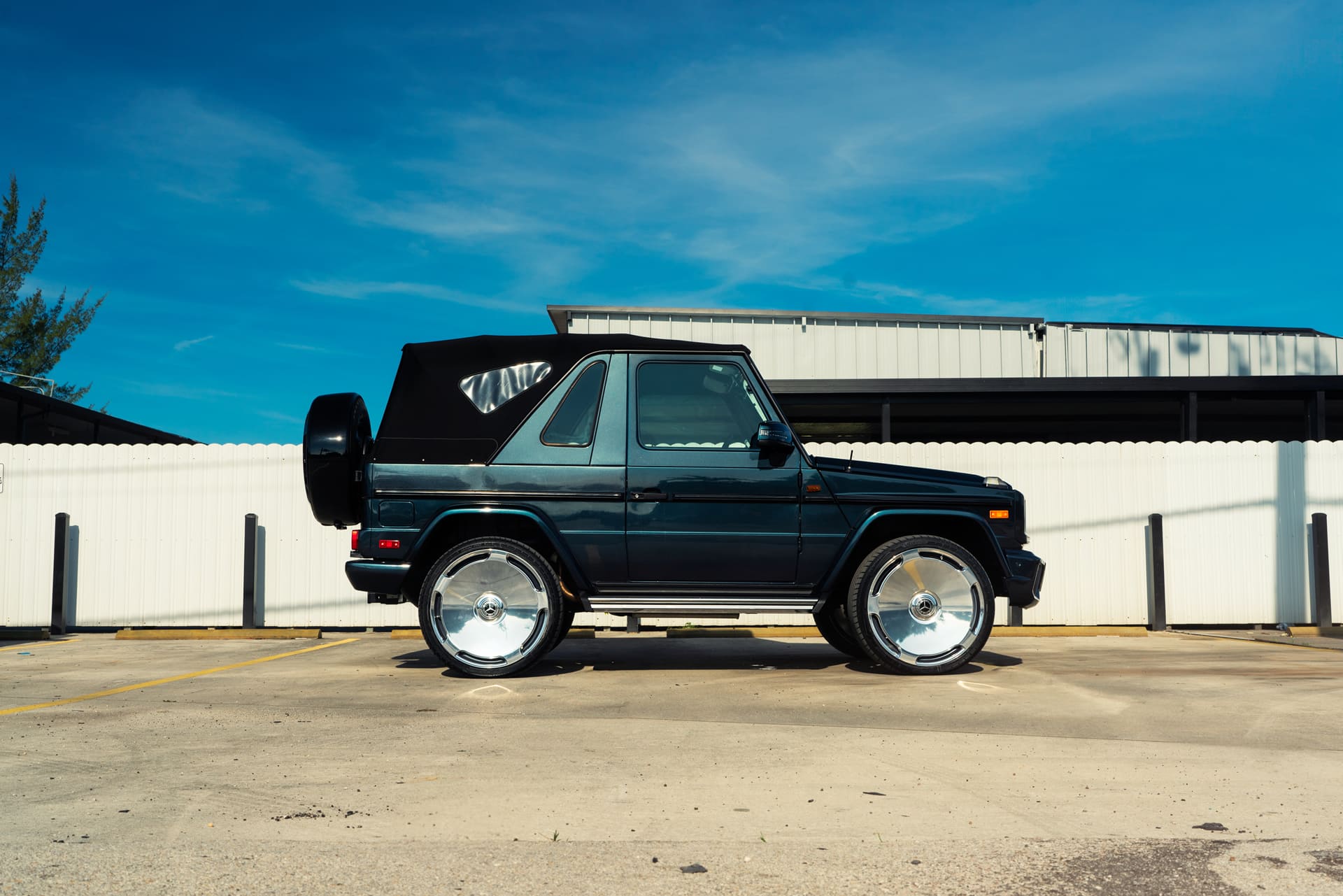 Mercedes G-wagon Cabriolet on AG Wheels