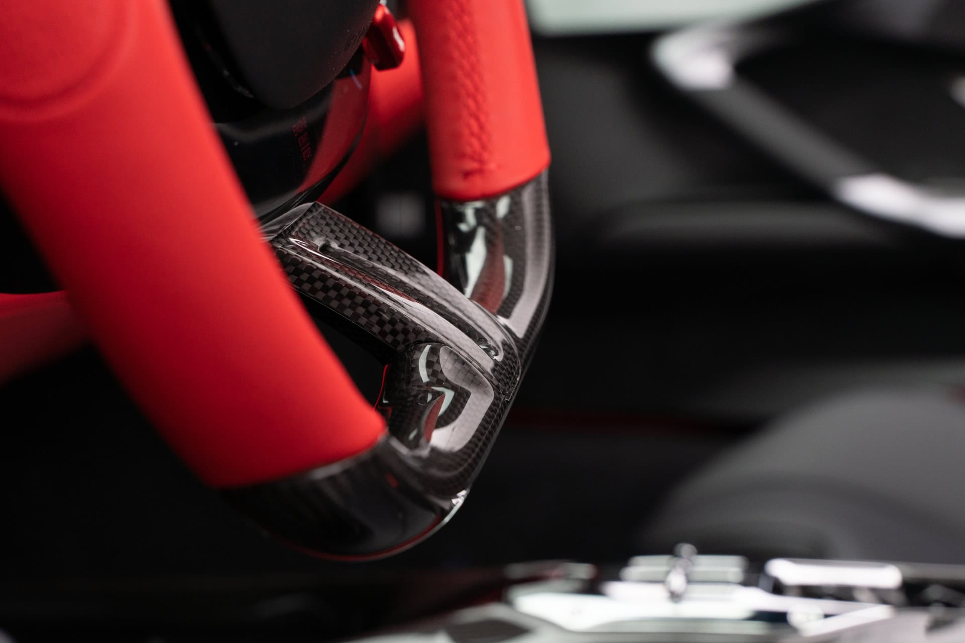 Ferrari 296 GTS | Rosso Corsa | on HRE 520 FMR Classic | Gloss Charcoal