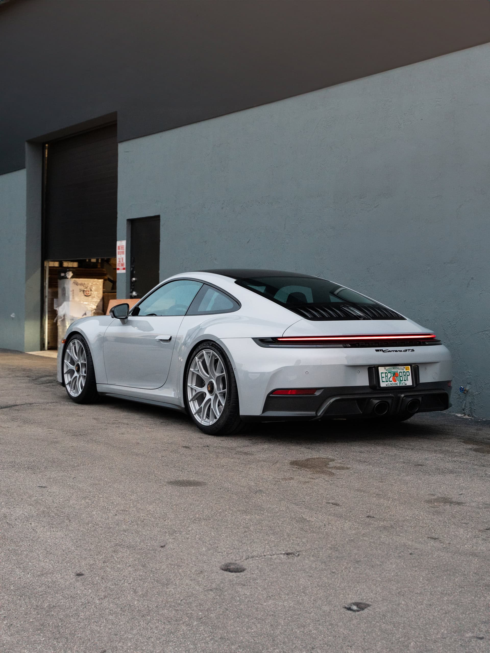 Porsche 992.2 GTS | Carerra White | on iPE 520M Magnesium Wheels | Satin Silver