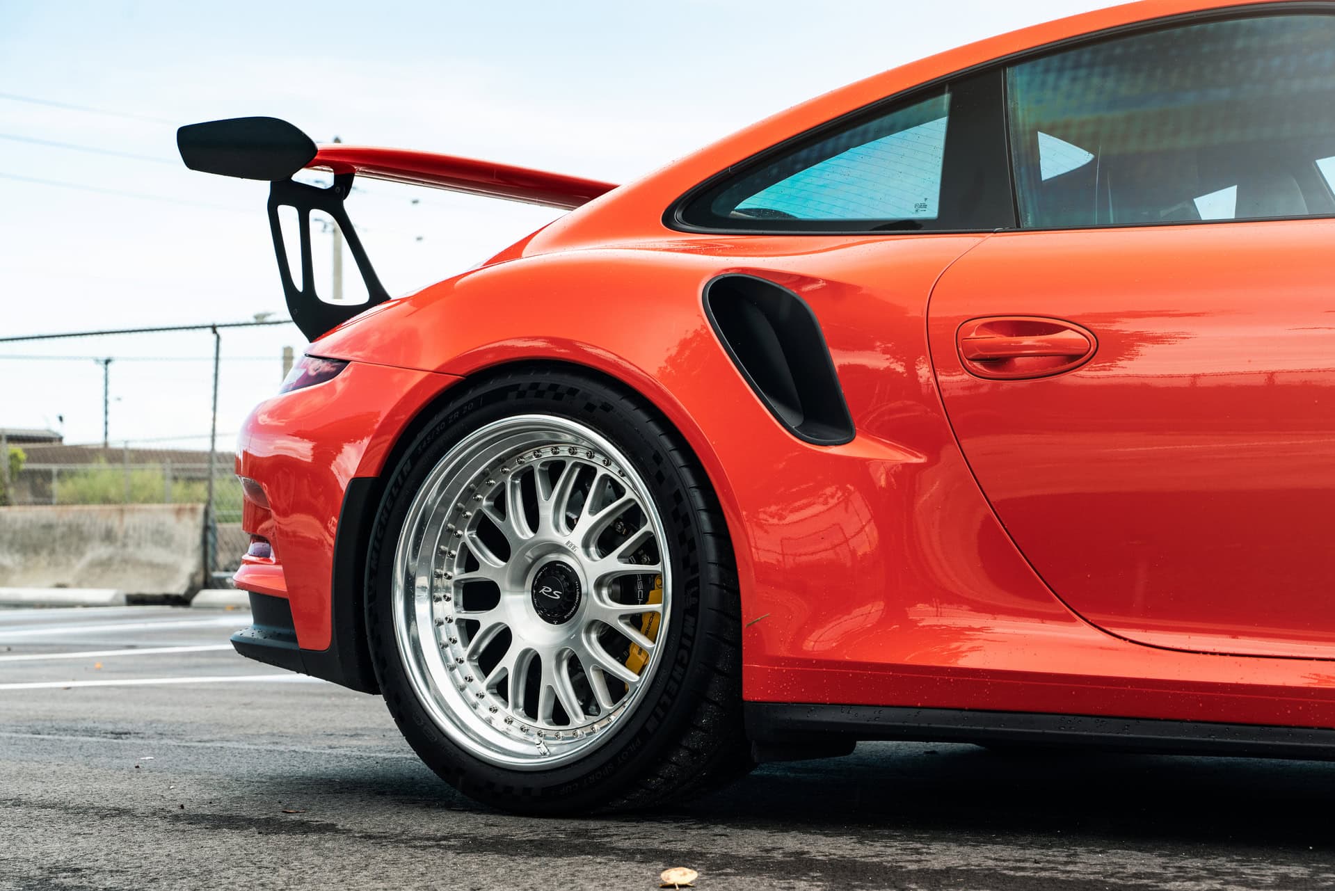 Photo 29 of Porsche 991 GT3 RS | Lava Orange | on 1886 S014 | Brushed Clear