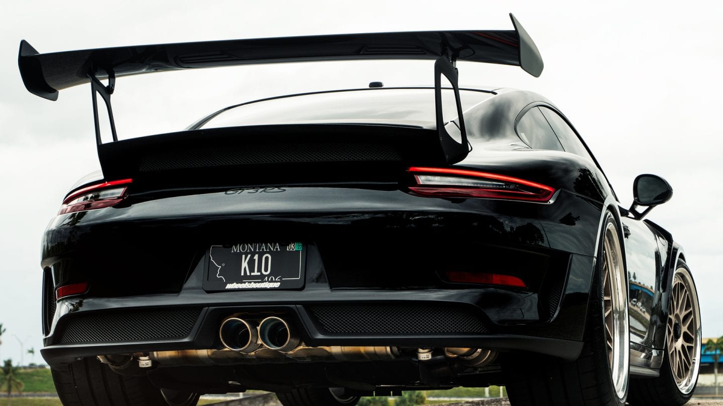 Porsche 991 GT3RS on HRE 300 Classics White Gold