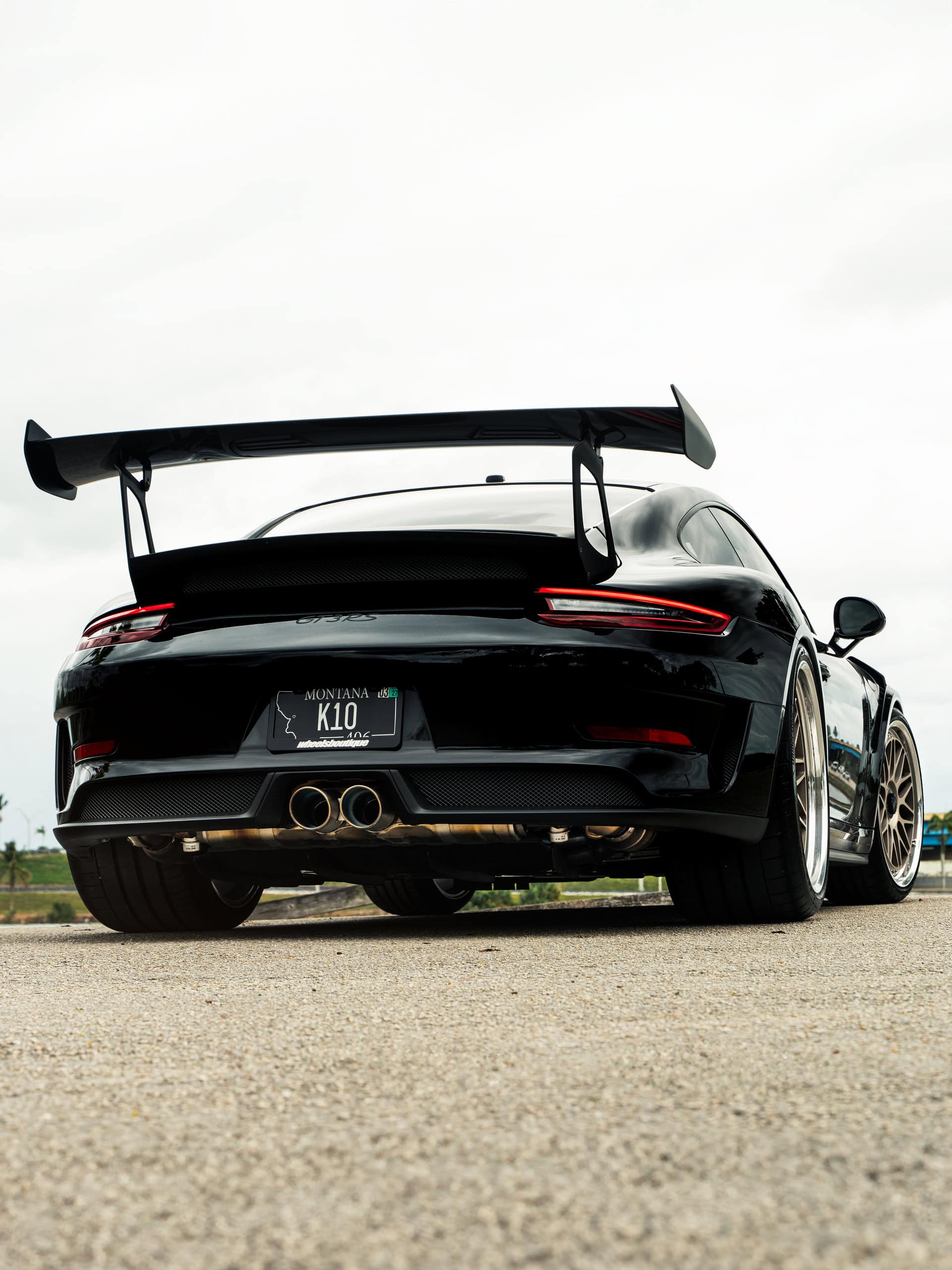 Porsche 991 GT3RS on HRE 300 Classics White Gold
