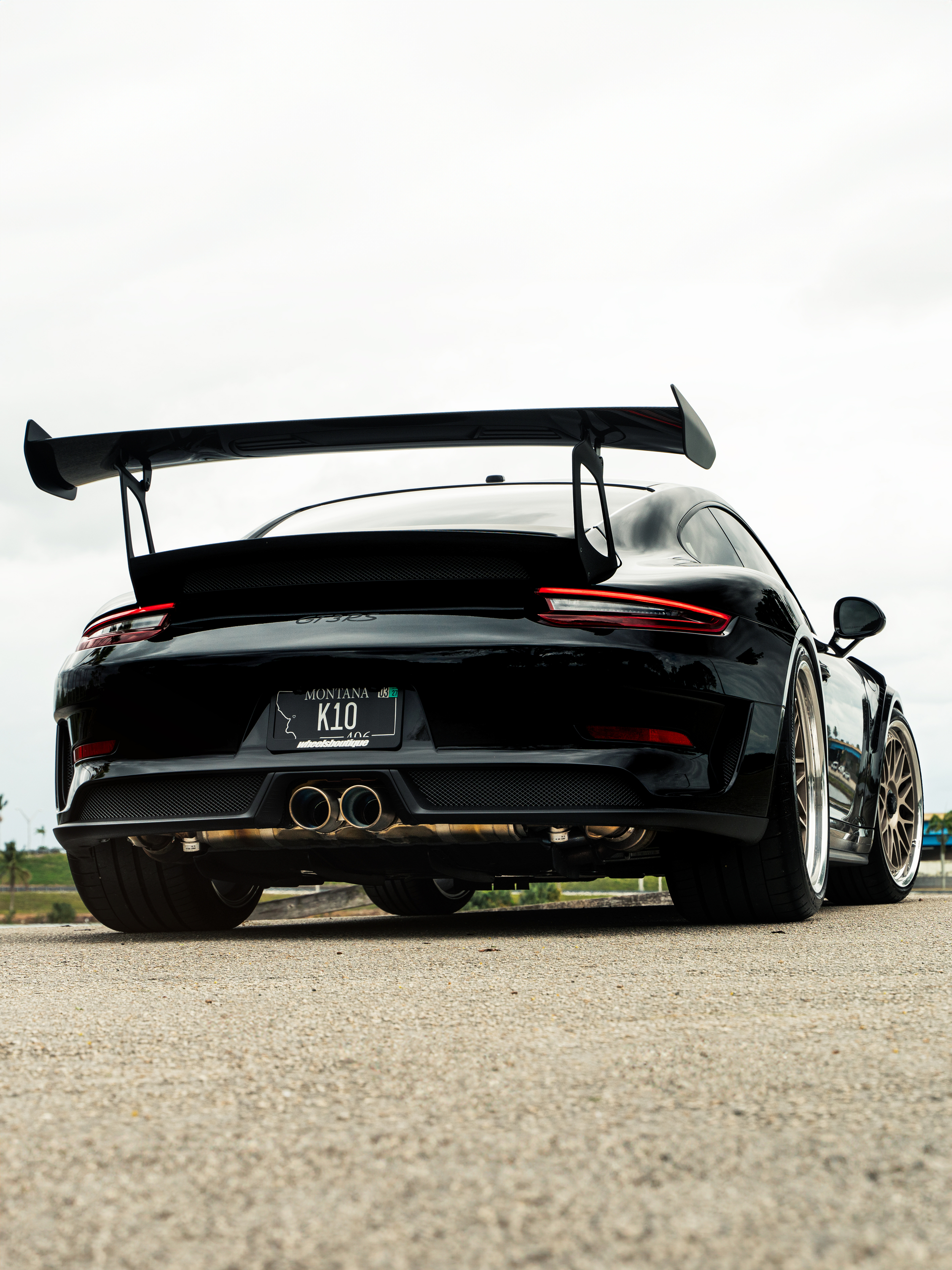 Porsche 991 GT3RS on HRE 300 Classics White Gold