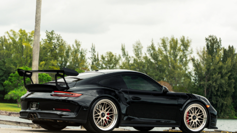 Porsche 991 GT3RS on HRE 300 Classics White Gold