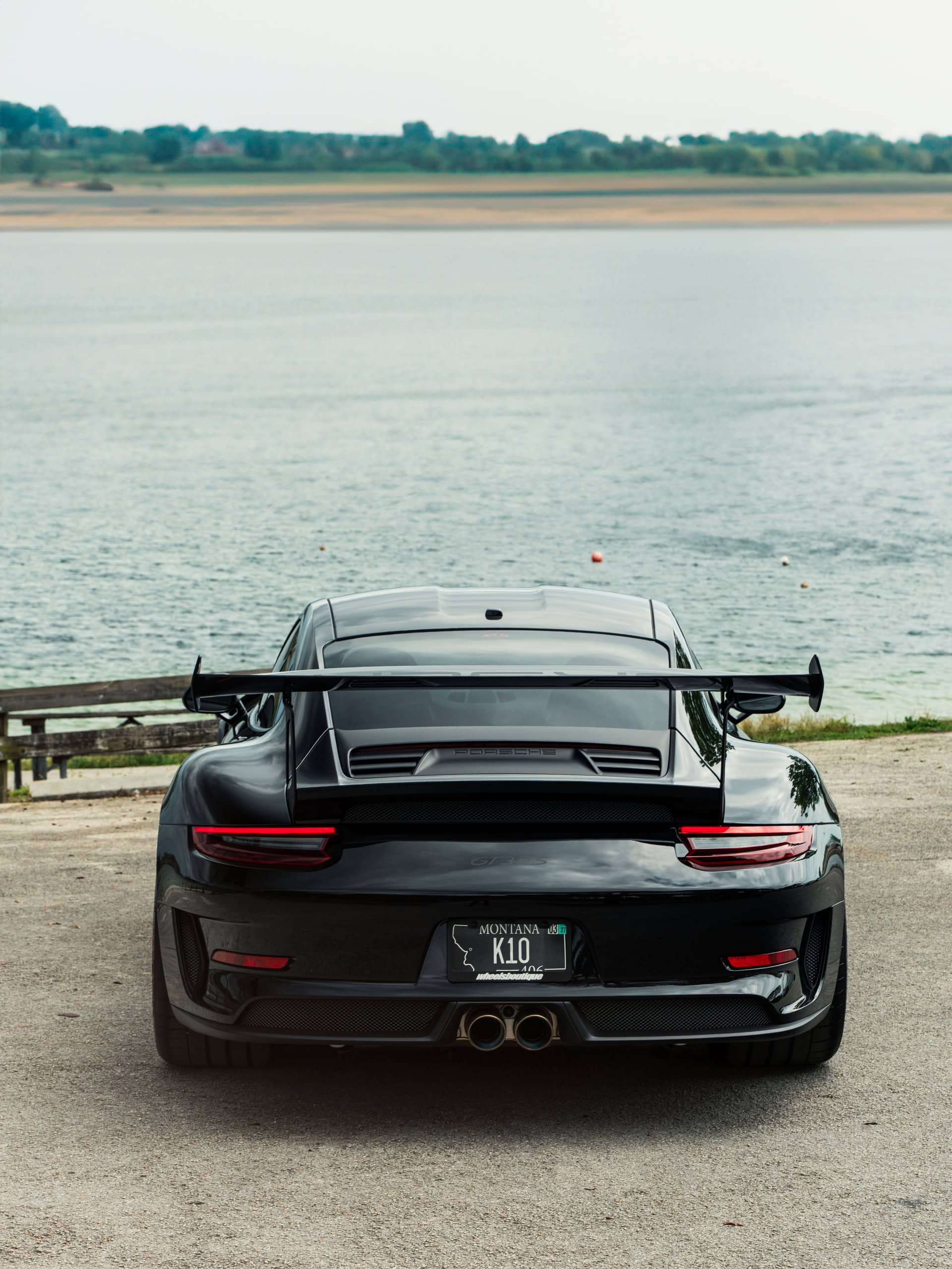 Porsche 991 GT3RS on HRE 300 Classics White Gold