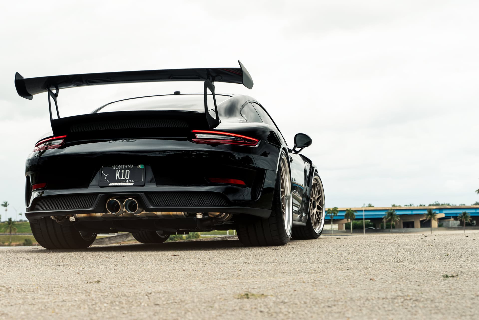 Porsche 991 GT3RS on HRE 300 Classics White Gold