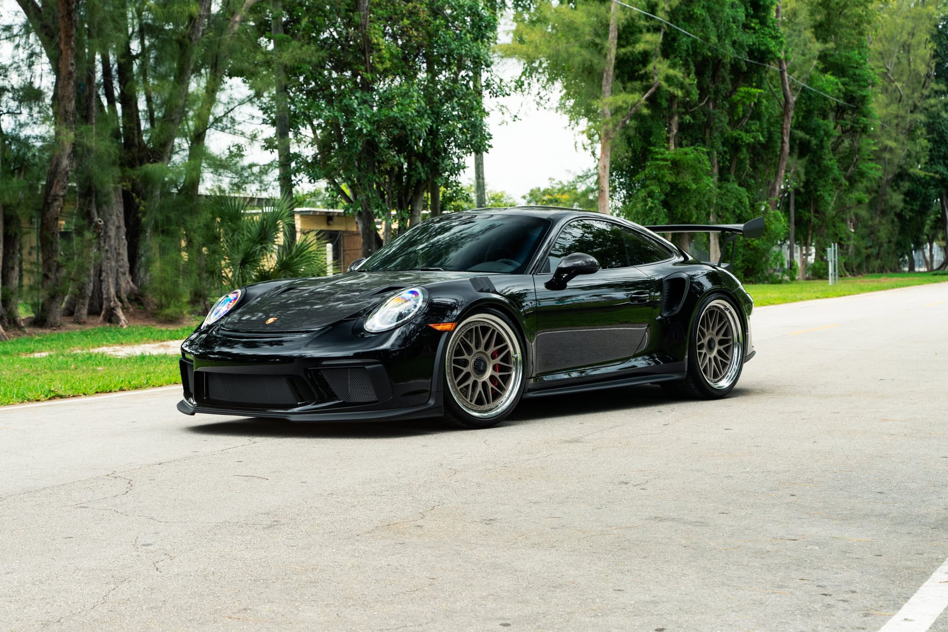 Photo 27 of Porsche 991 GT3RS on HRE 300 Classics White Gold