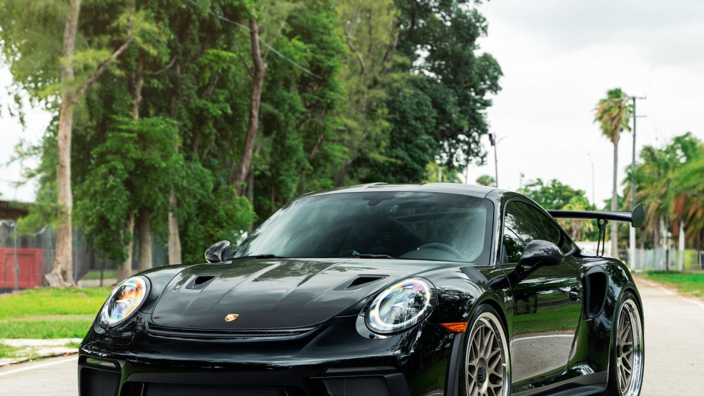 Porsche 991 GT3RS on HRE 300 Classics White Gold