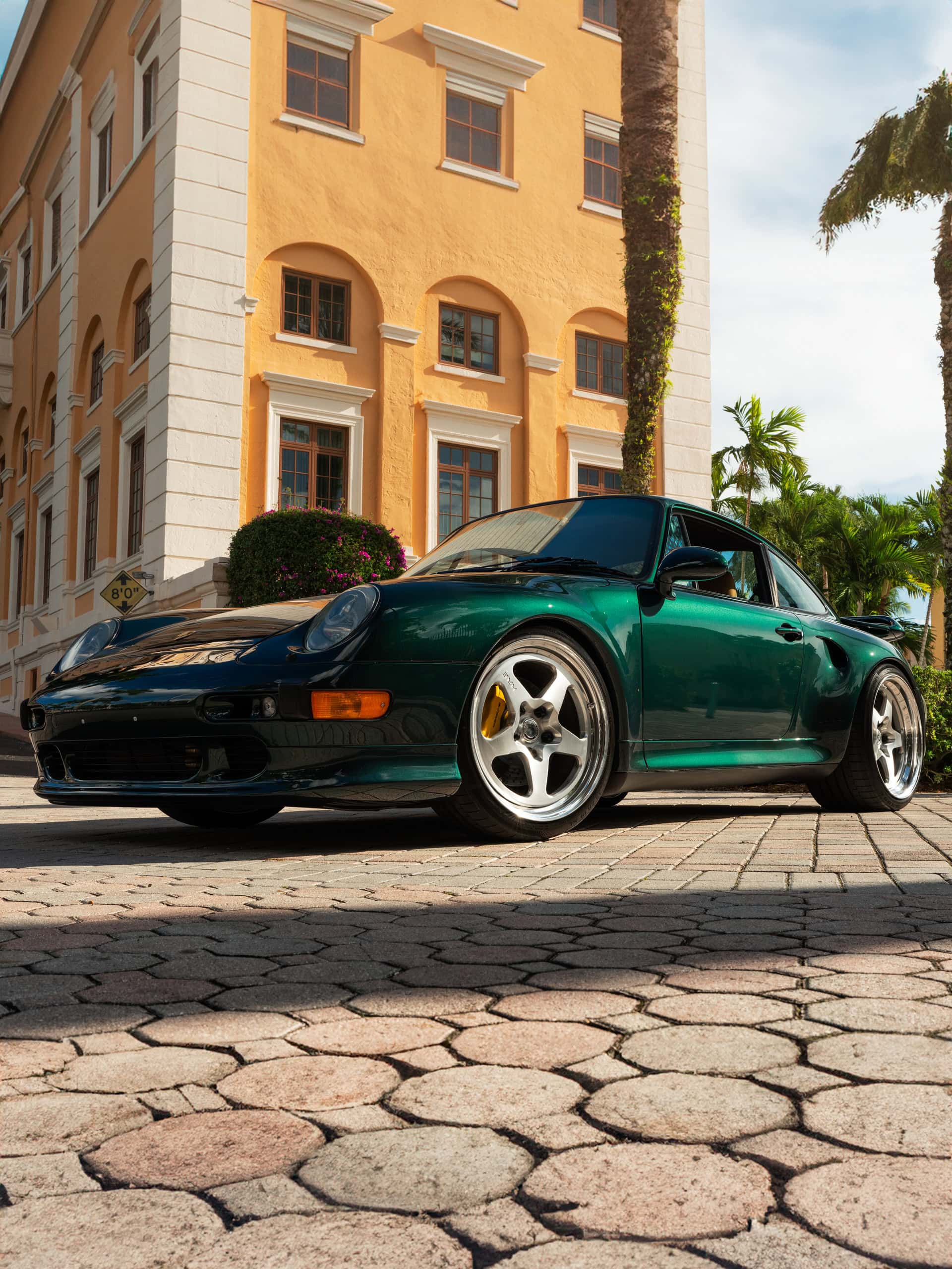 Porsche 993 Turbo S | British Racing Green | on HRE 527 S | Brushed Clear