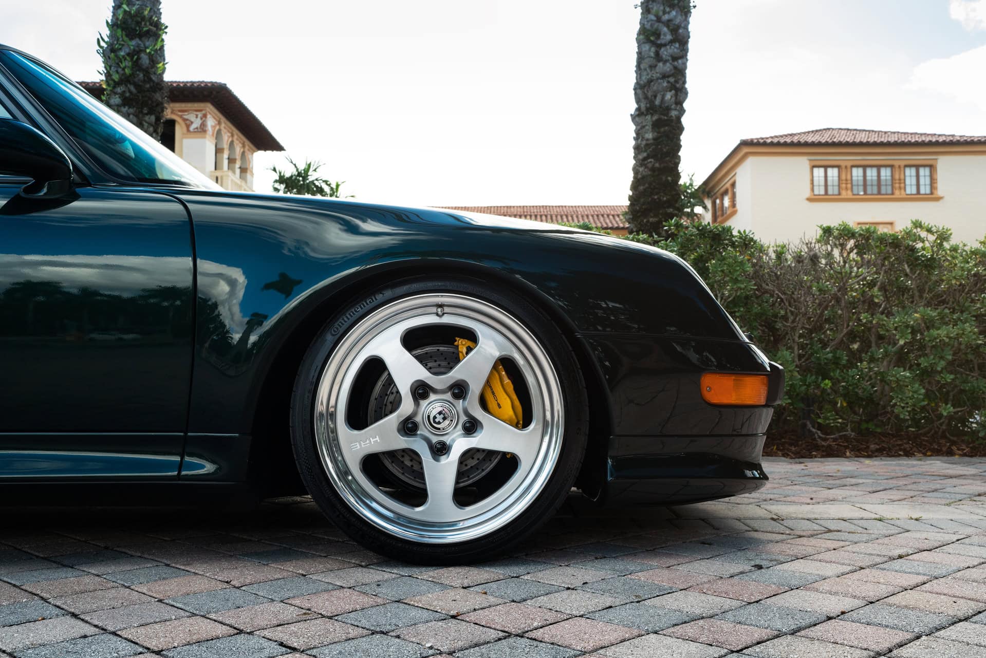 Porsche 993 Turbo S | British Racing Green | on HRE 527 S | Brushed Clear