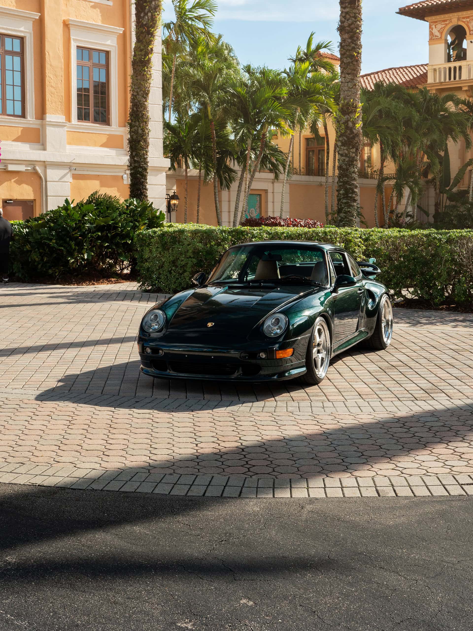 Porsche 993 Turbo S | British Racing Green | on HRE 527 S | Brushed Clear