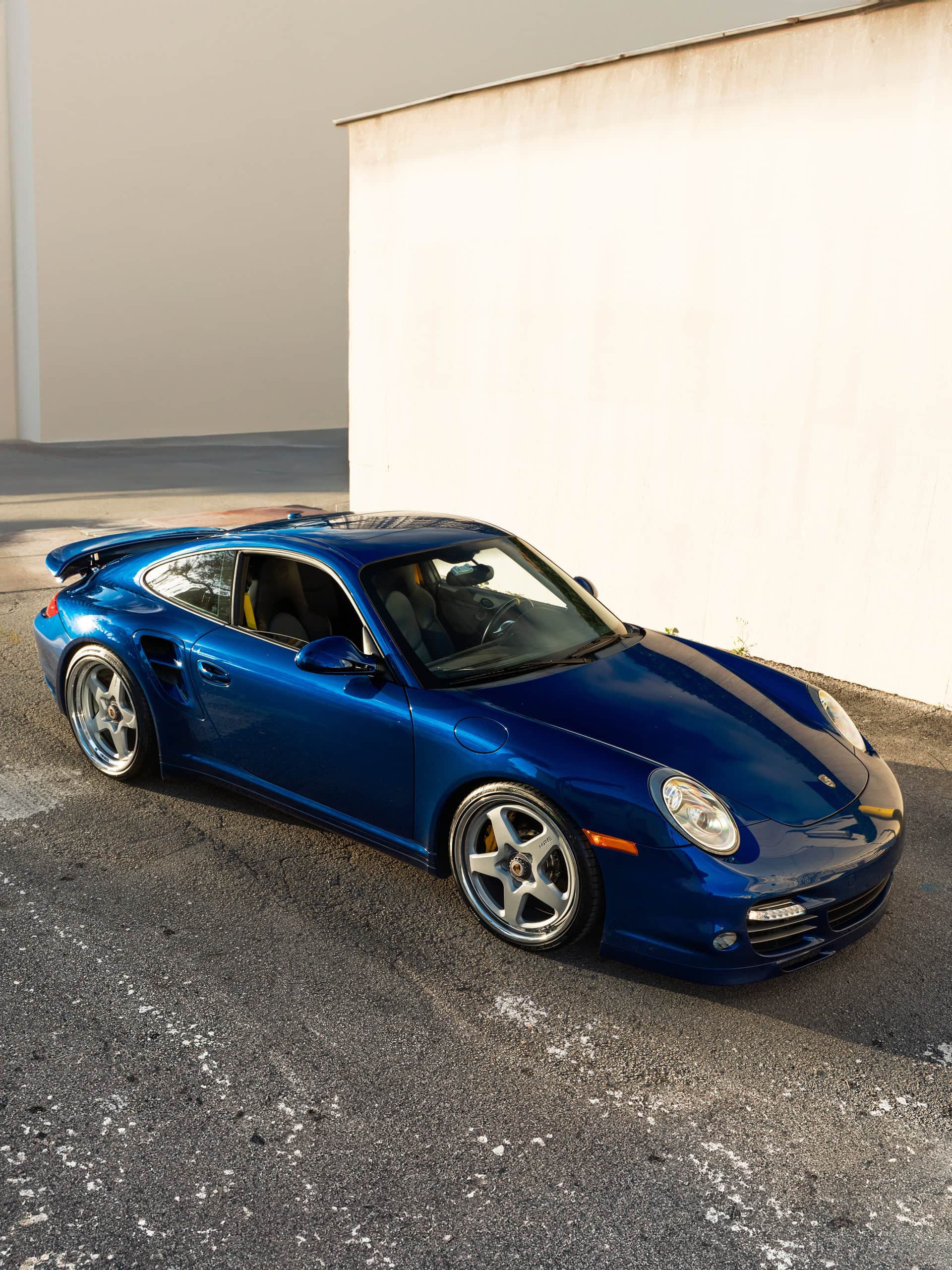 Porsche 997 Turbo | Aqua Blue Metallic | HRE 527 FMR | Satin Silver