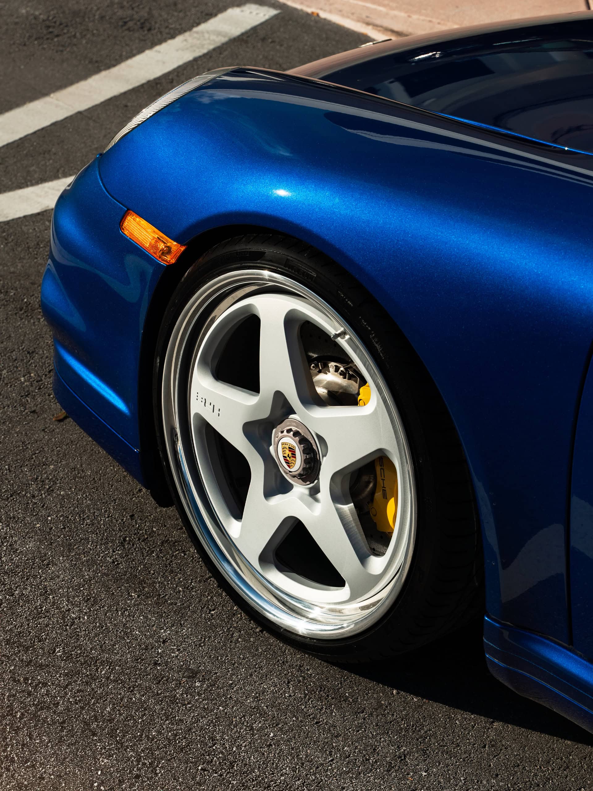 Porsche 997 Turbo | Aqua Blue Metallic | HRE 527 FMR | Satin Silver