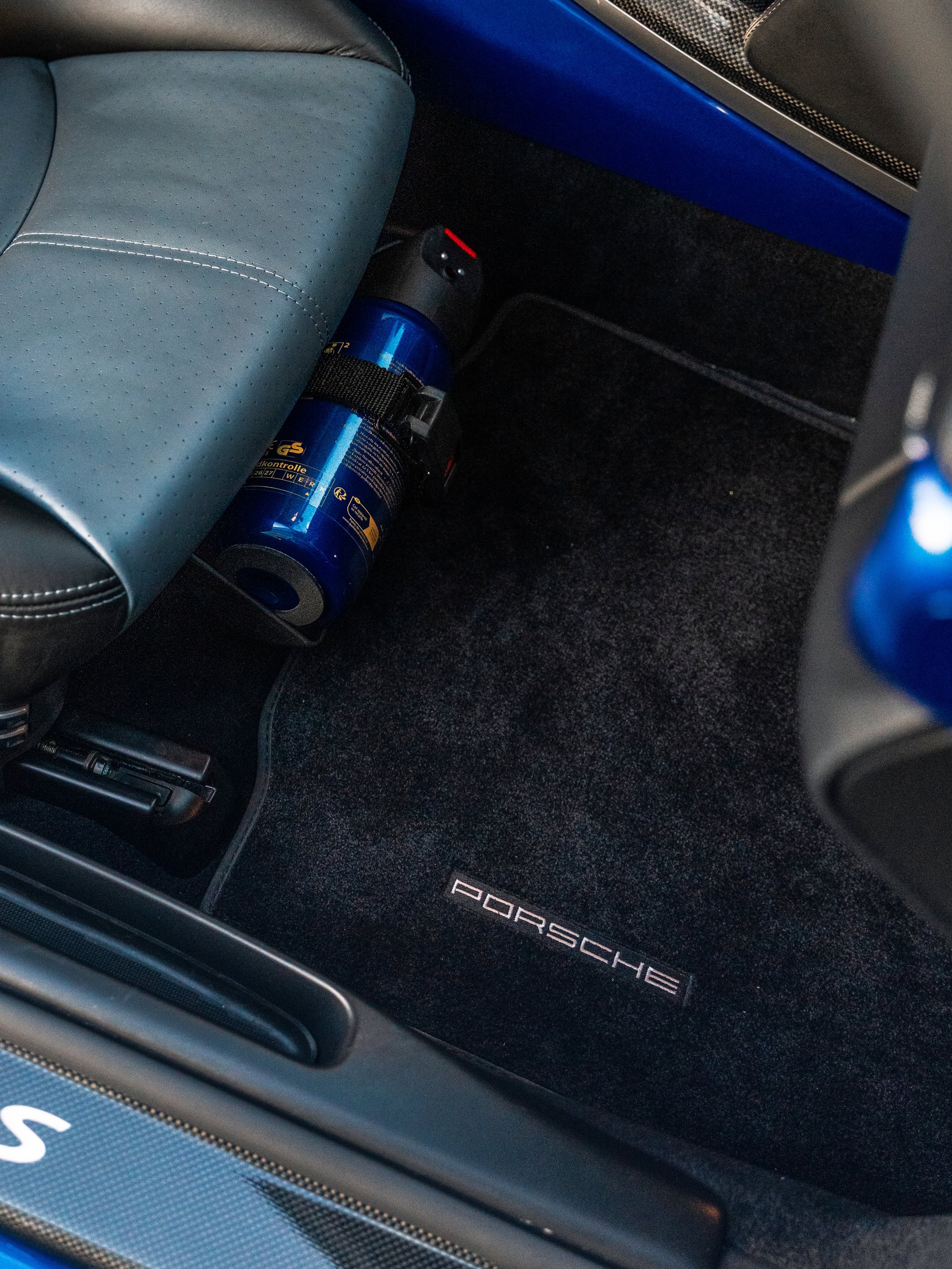 Porsche 997 Turbo | Aqua Blue Metallic | HRE 527 FMR | Satin Silver