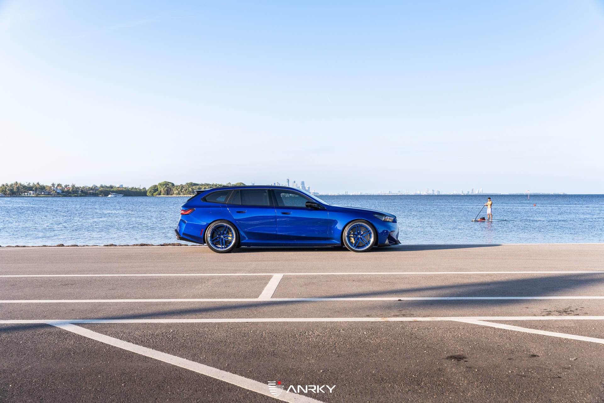 Photo 28 of G99 BMW M5 Touring | ANRKY XR-370 | Marina Bay Blue